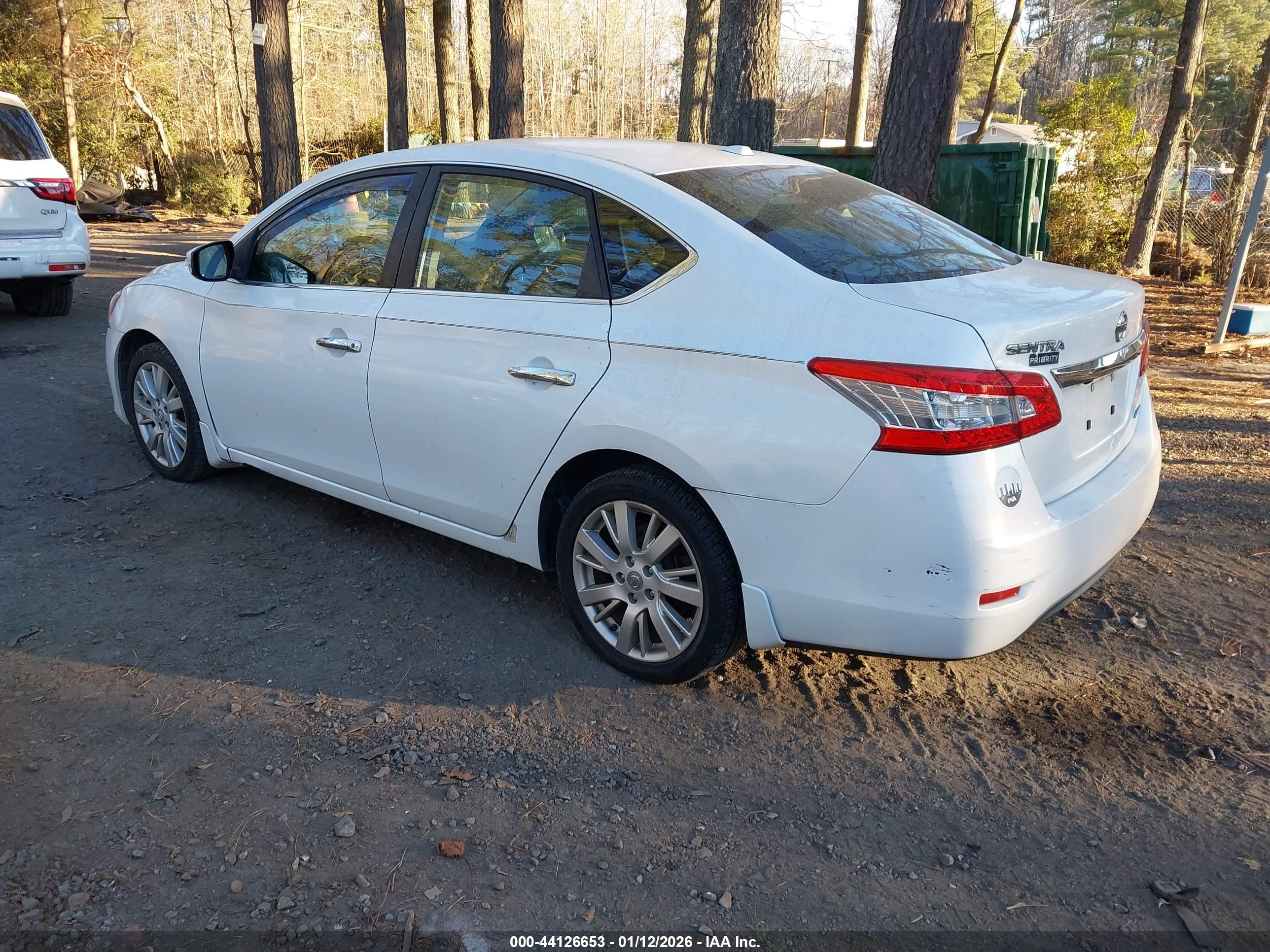 NISSAN SENTRA image 3