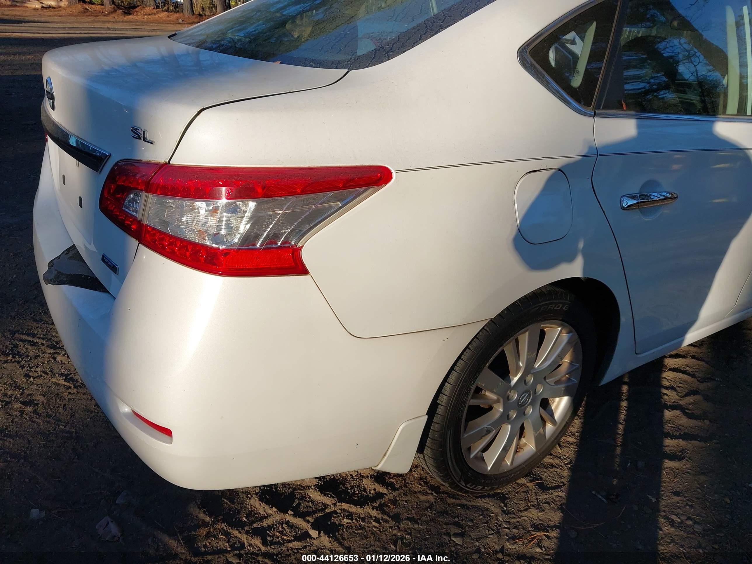 NISSAN SENTRA image 6