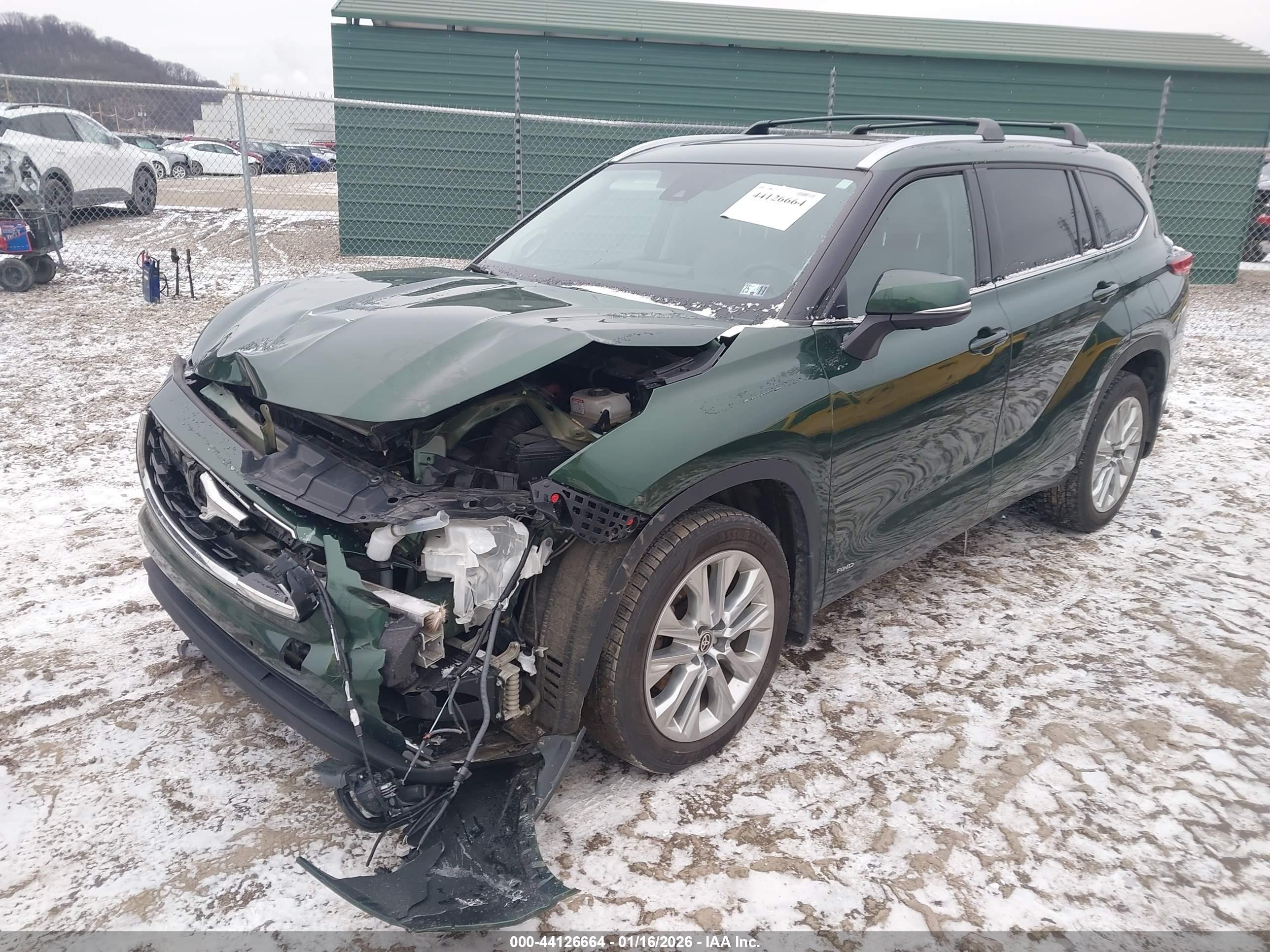 TOYOTA HIGHLANDER image 2