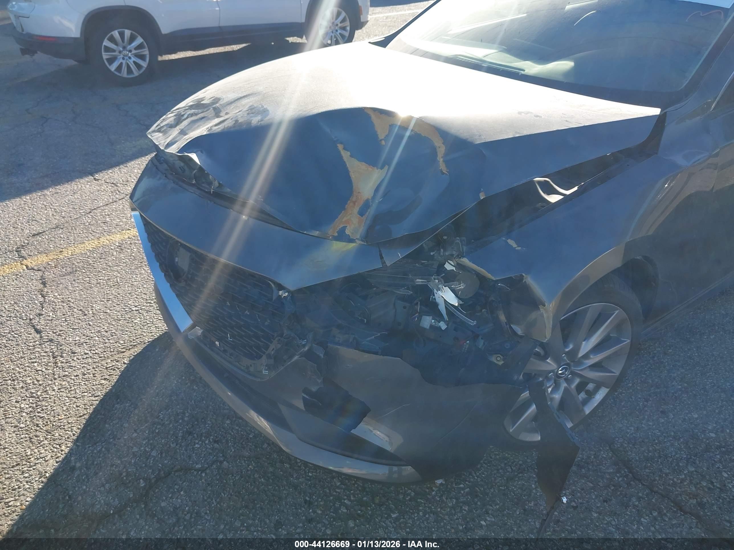 MAZDA MAZDA3 image 6