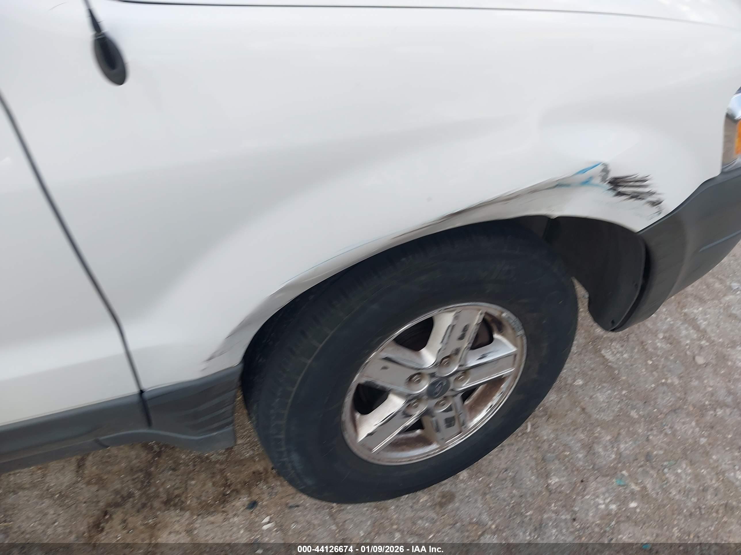 FORD ESCAPE image 6