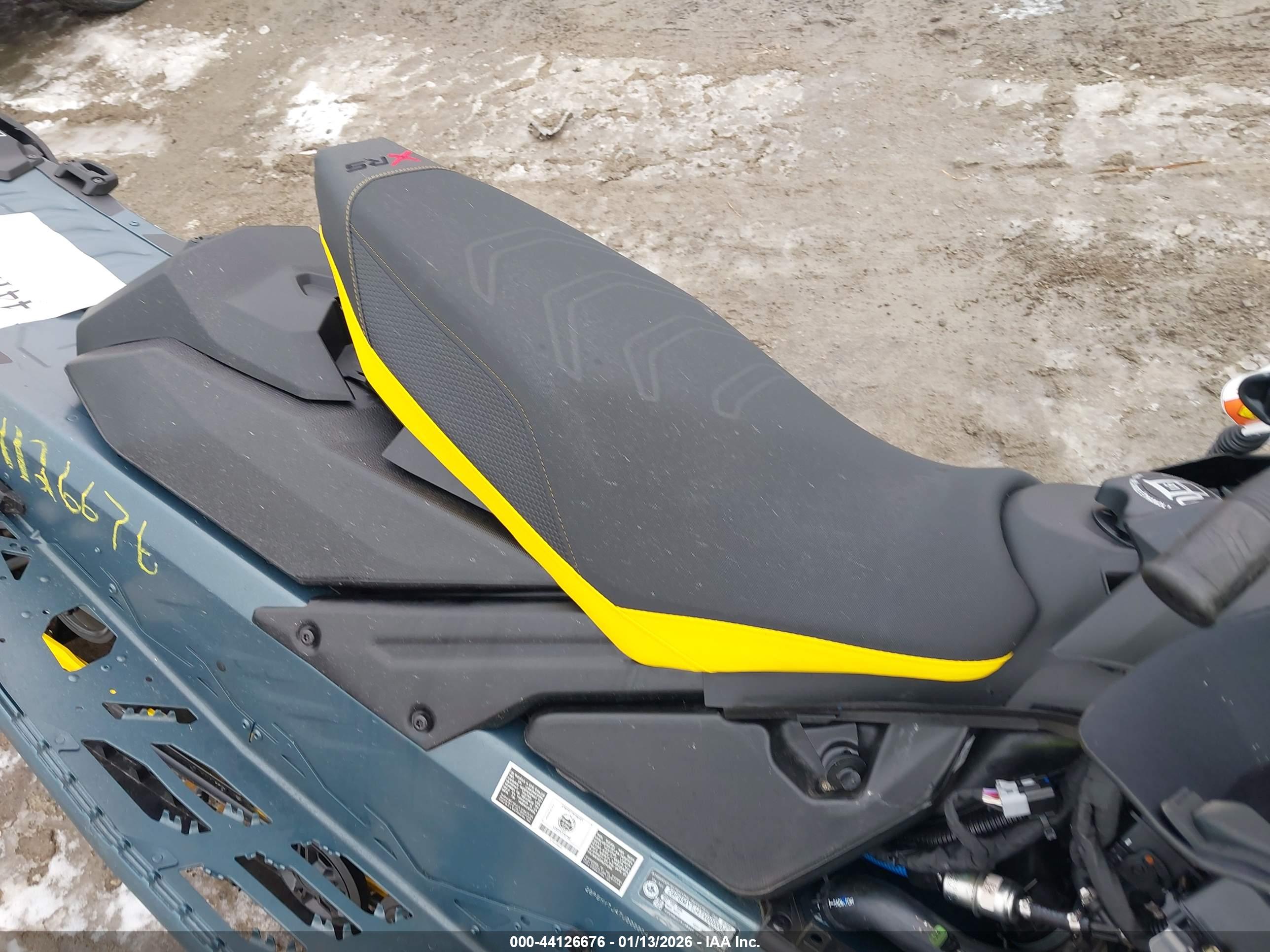 SKI-DOO MXZ image 5