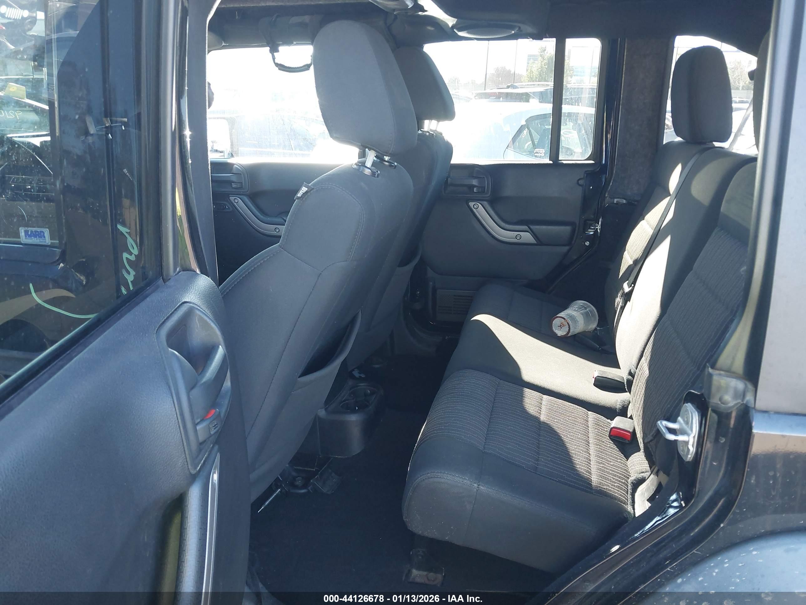 JEEP WRANGLER image 8