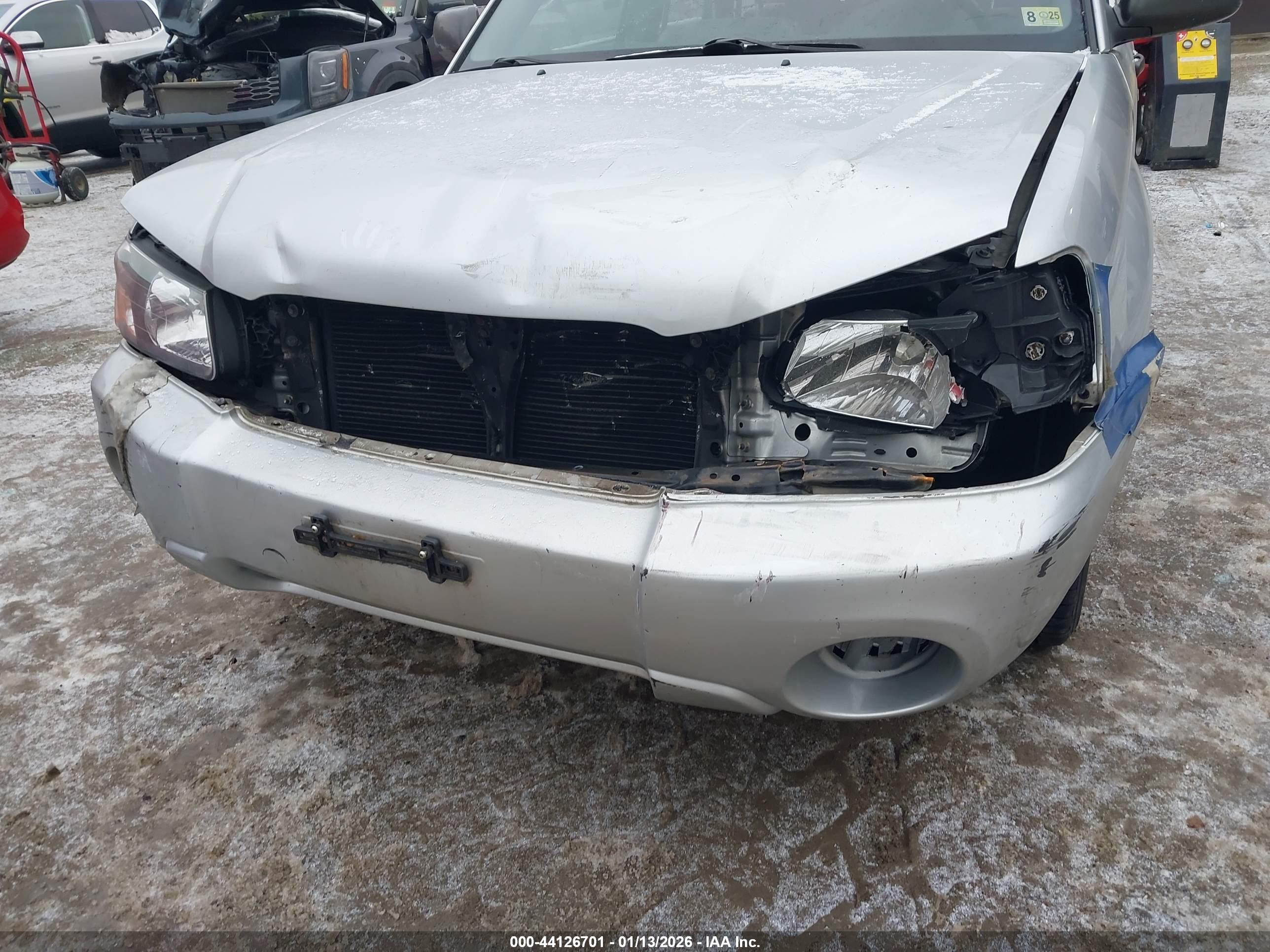 SUBARU FORESTER image 6