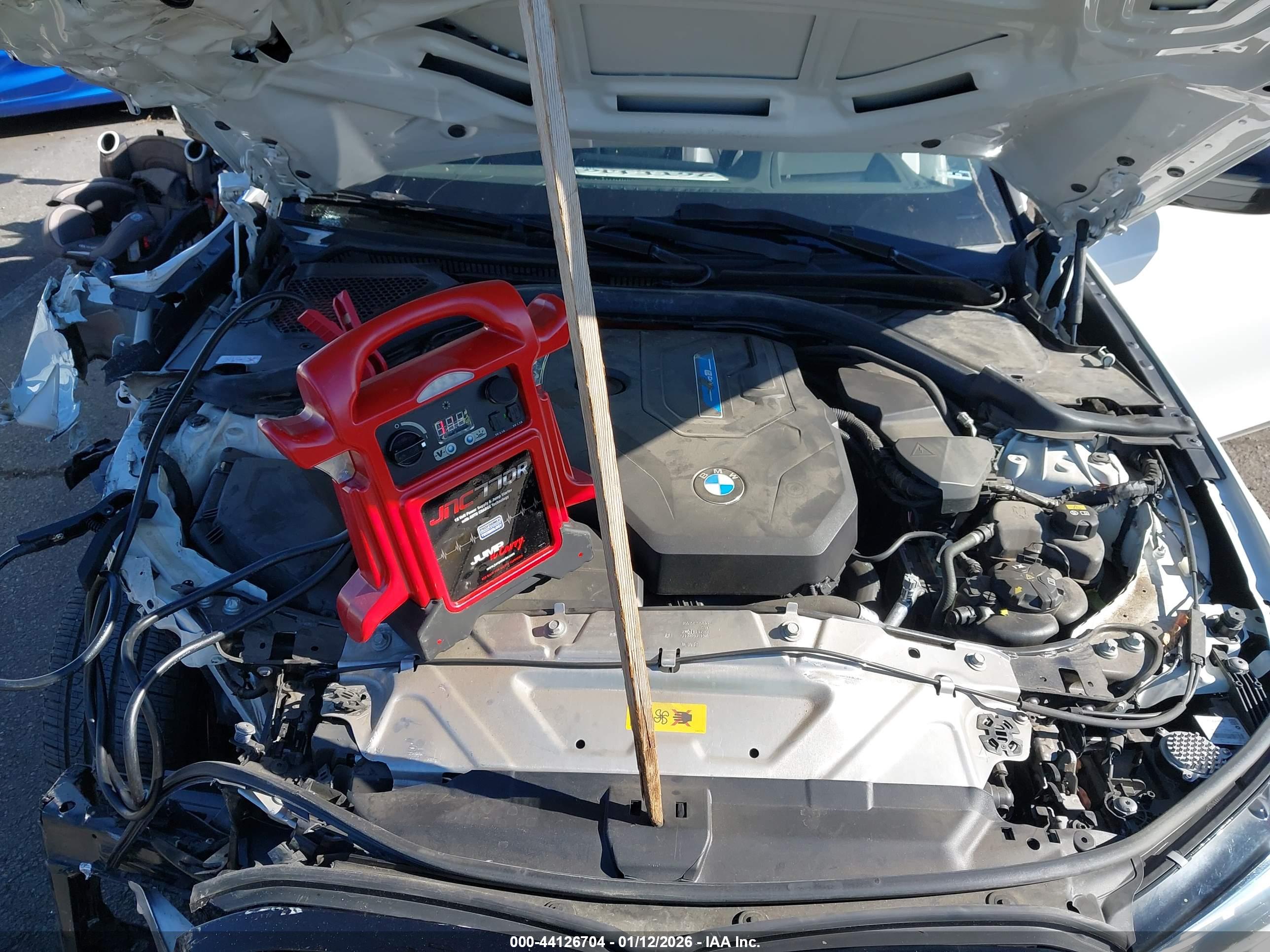 BMW 3 image 10