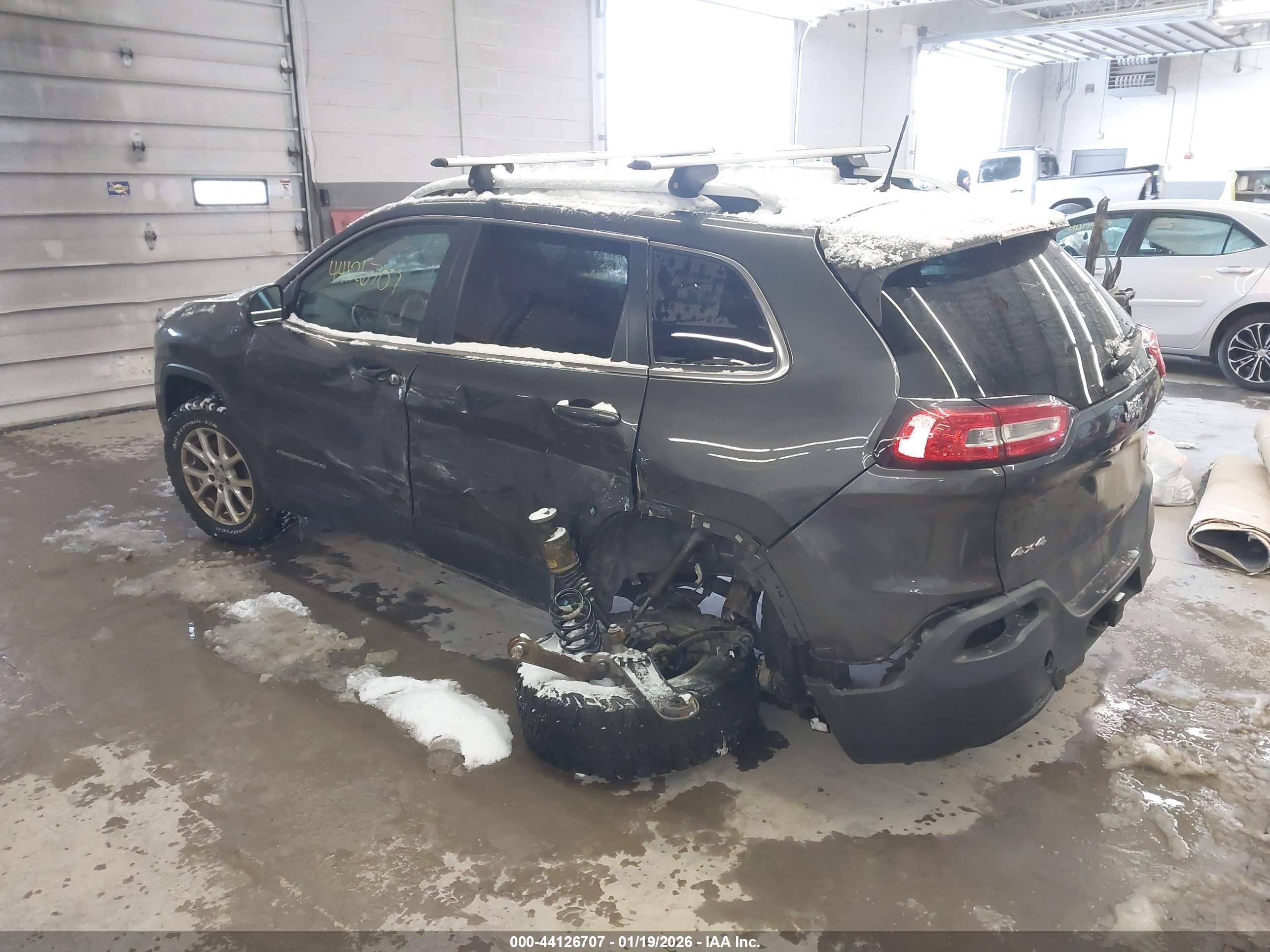 JEEP CHEROKEE image 3