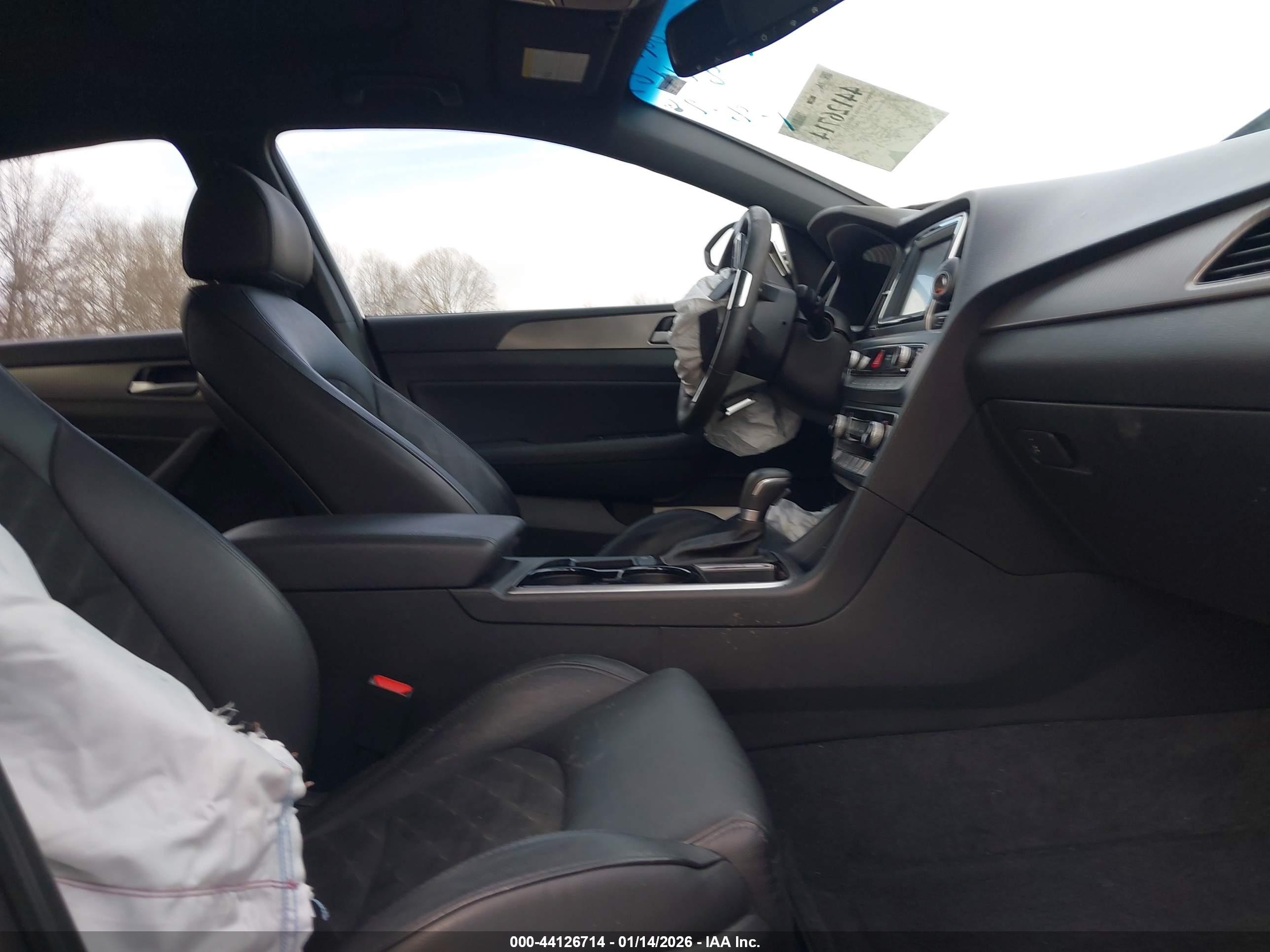 HYUNDAI SONATA image 5