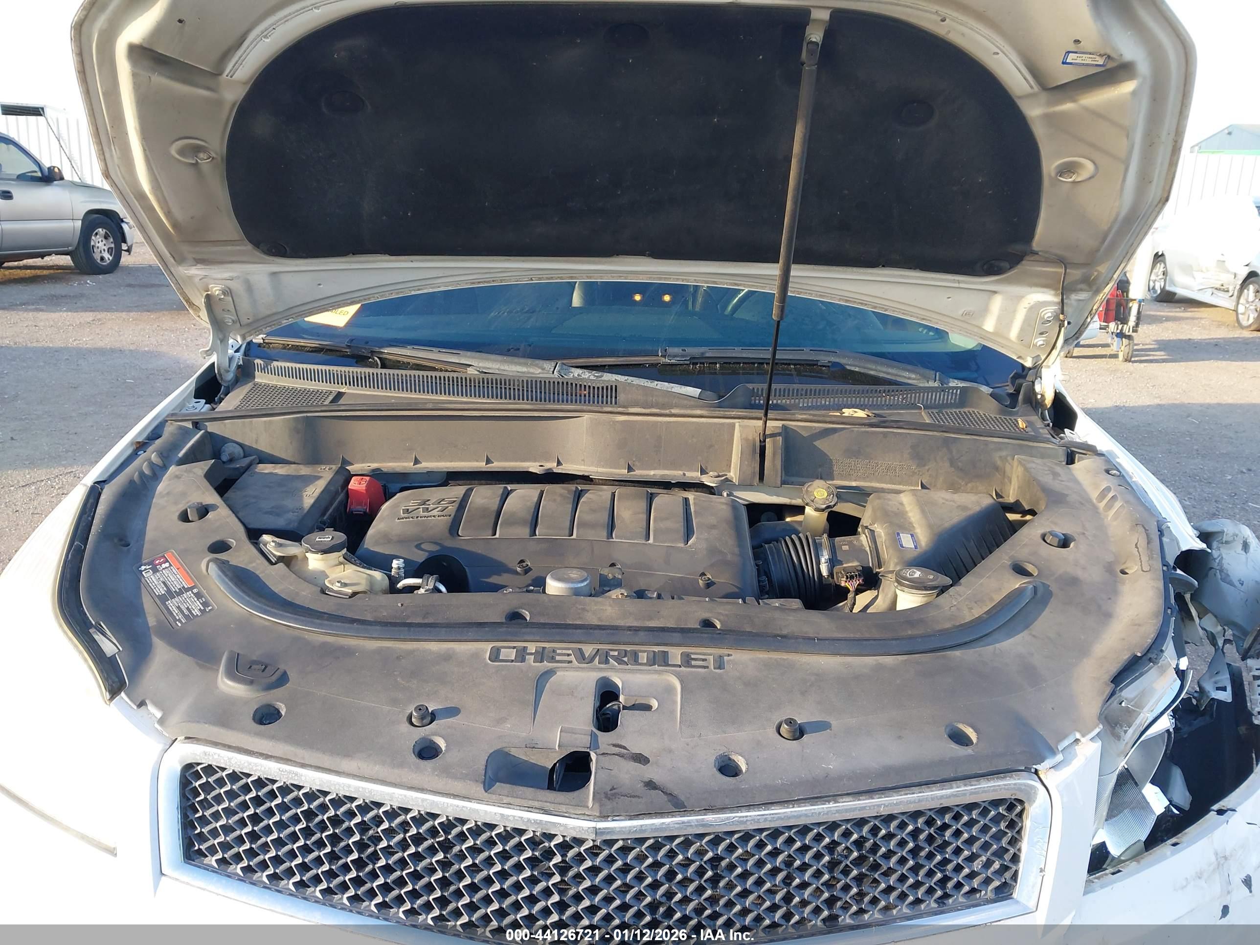 CHEVROLET TRAVERSE image 10