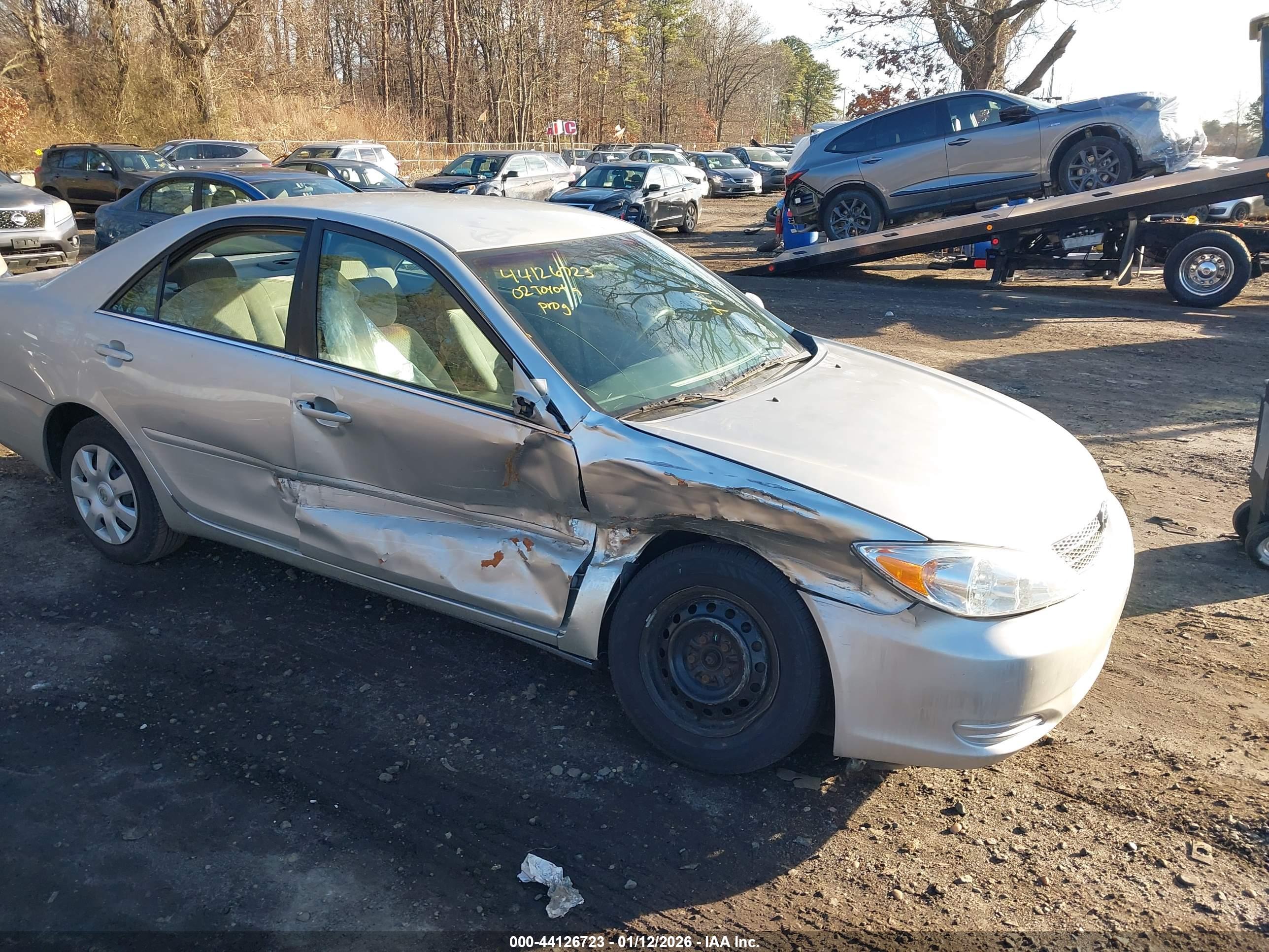 TOYOTA CAMRY image 6