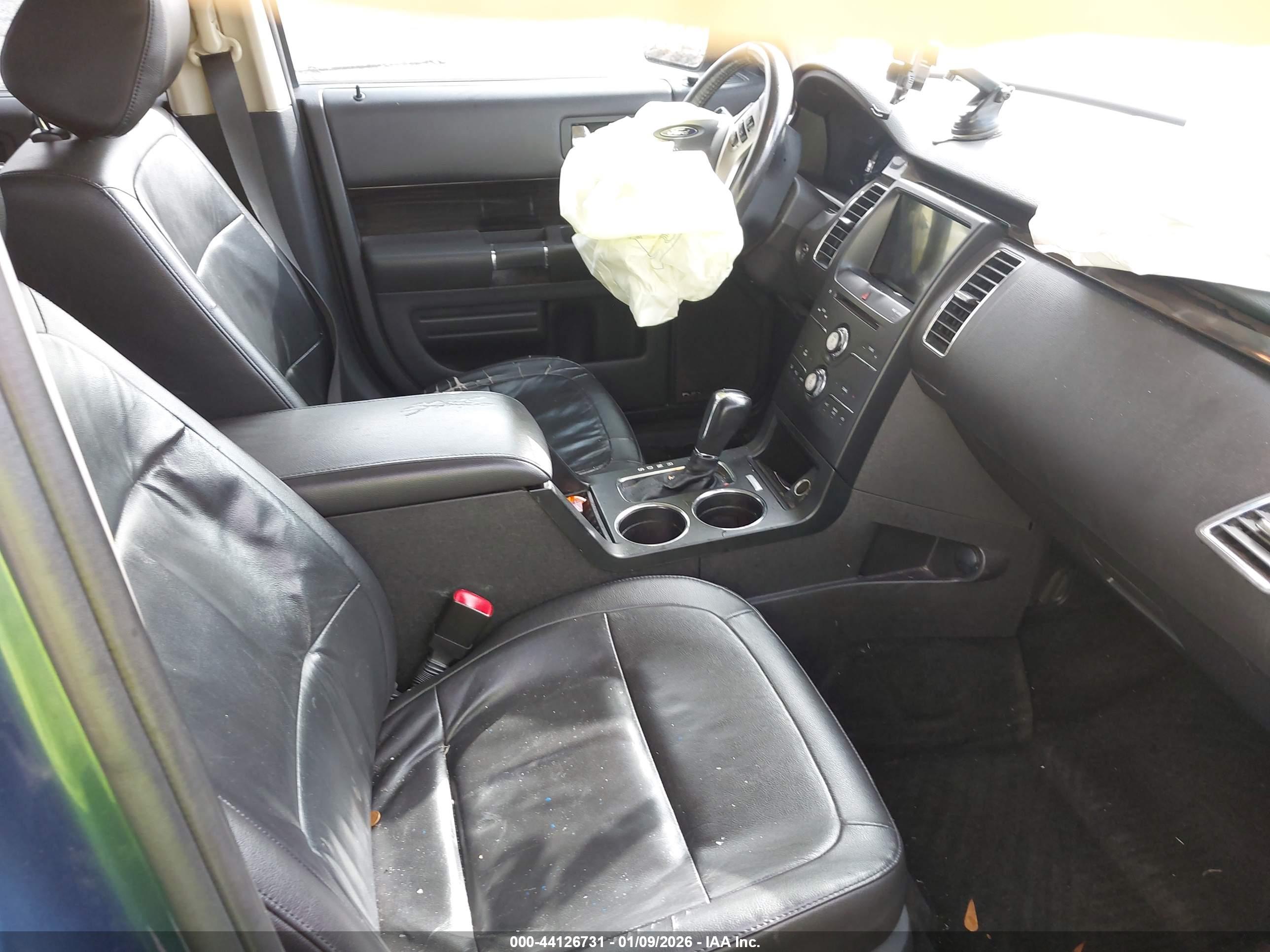 FORD FLEX image 5