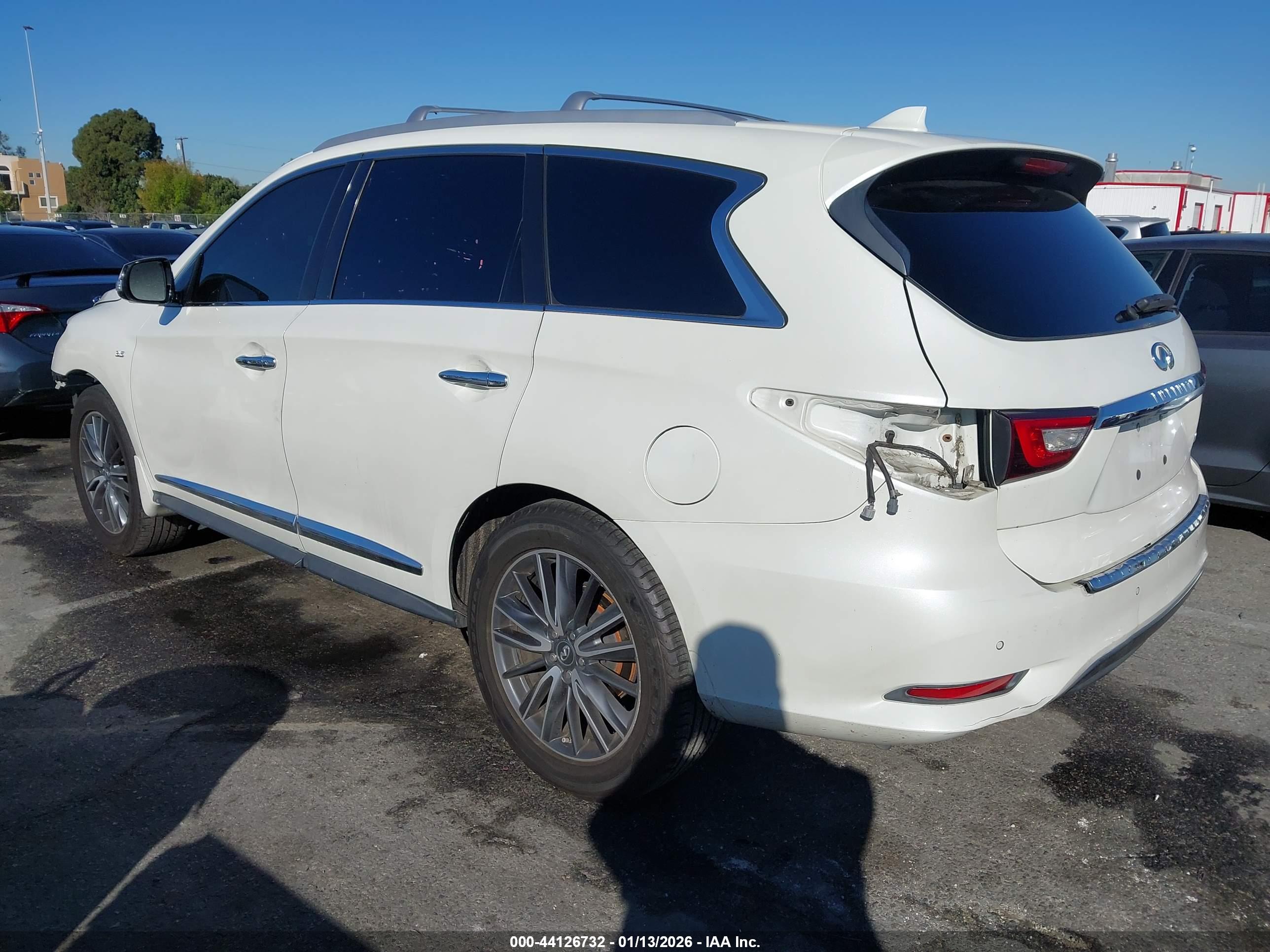 INFINITI QX60 image 3