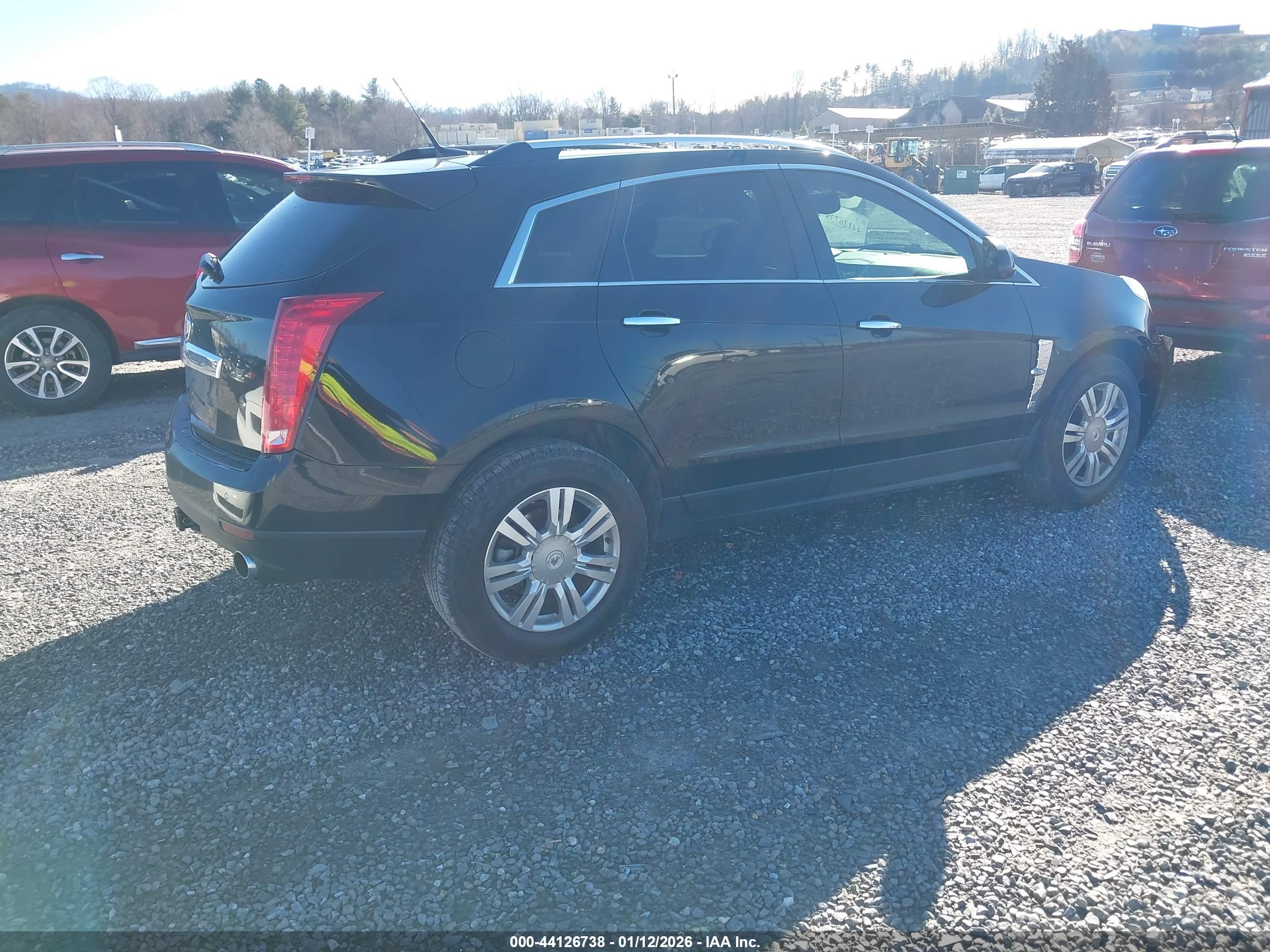 CADILLAC SRX image 4