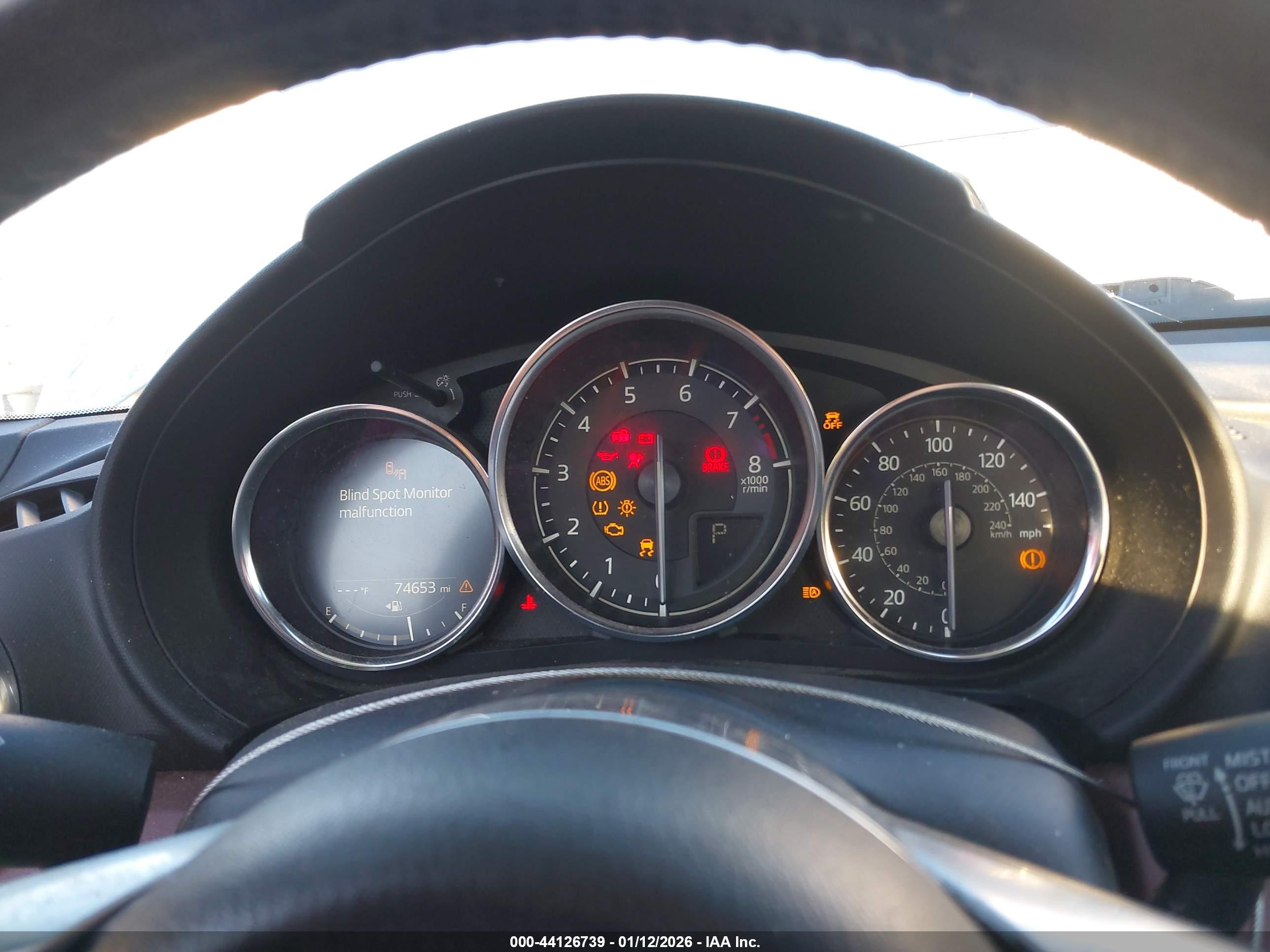 MAZDA MX-5 image 7