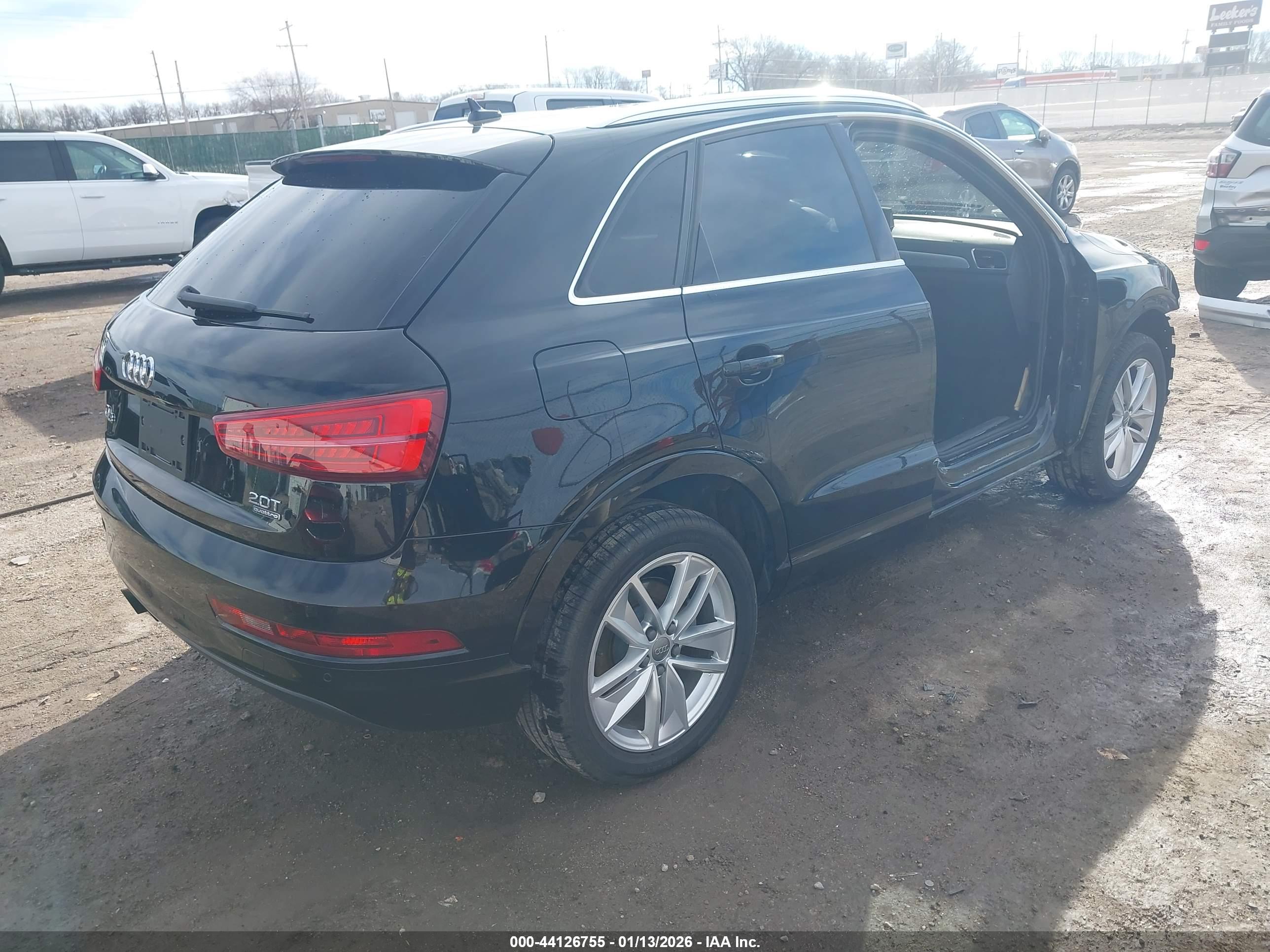 AUDI Q3 image 4