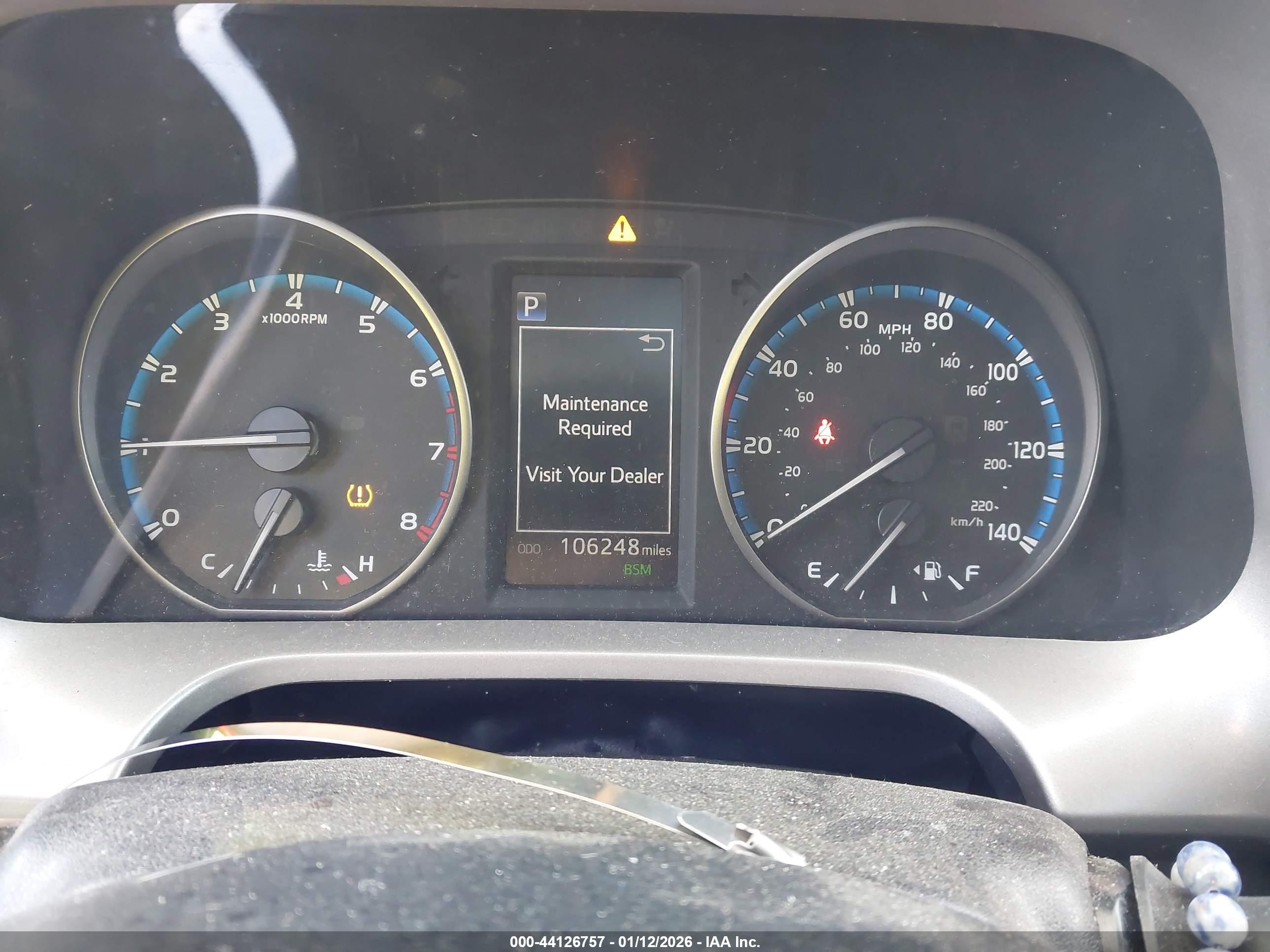 TOYOTA RAV4 image 7