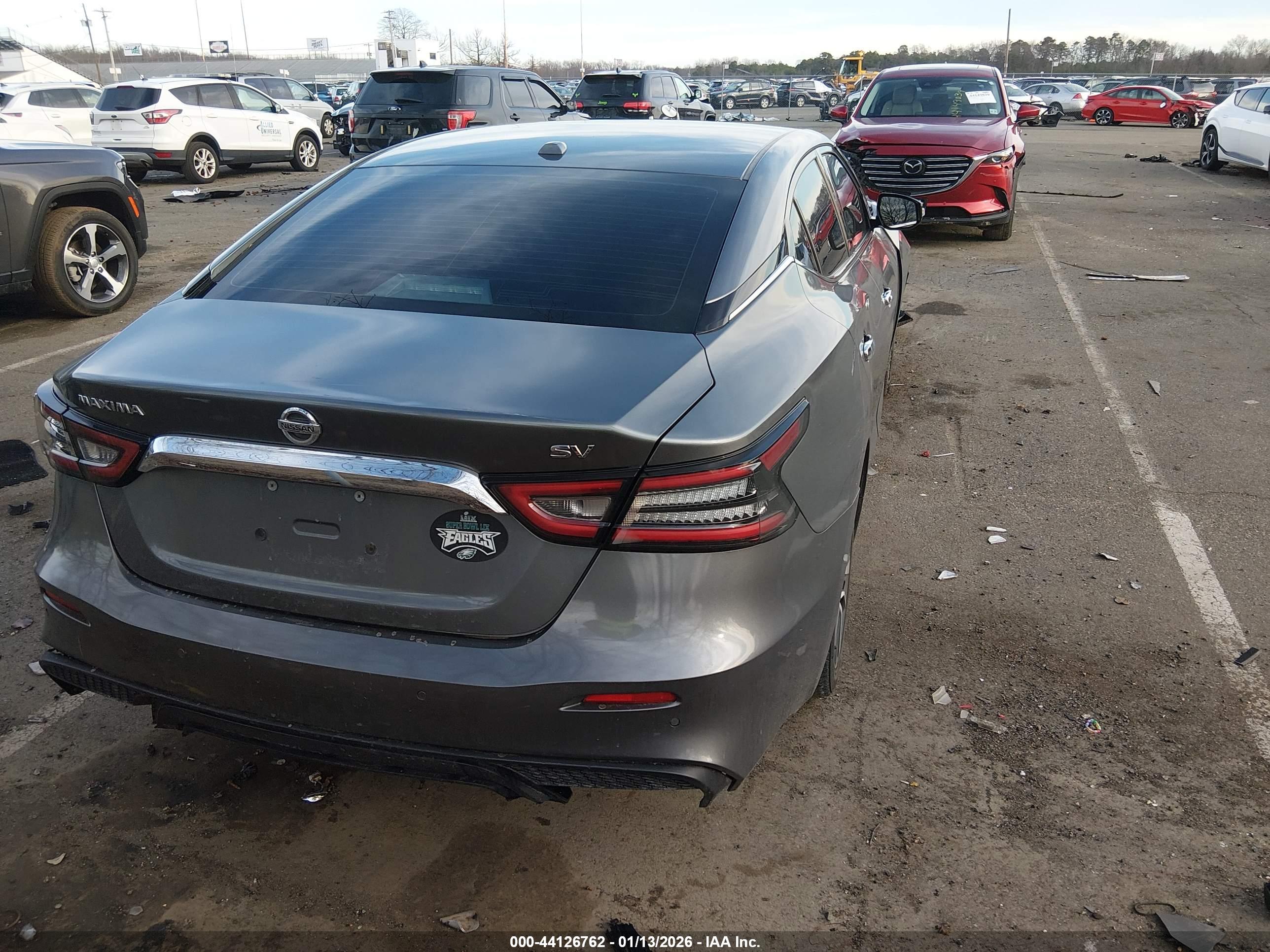 NISSAN MAXIMA image 4