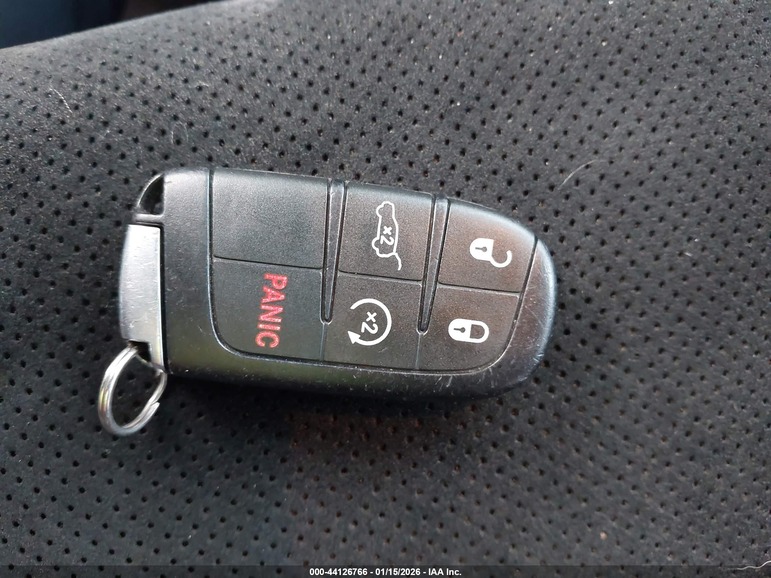 JEEP GRAND image 11