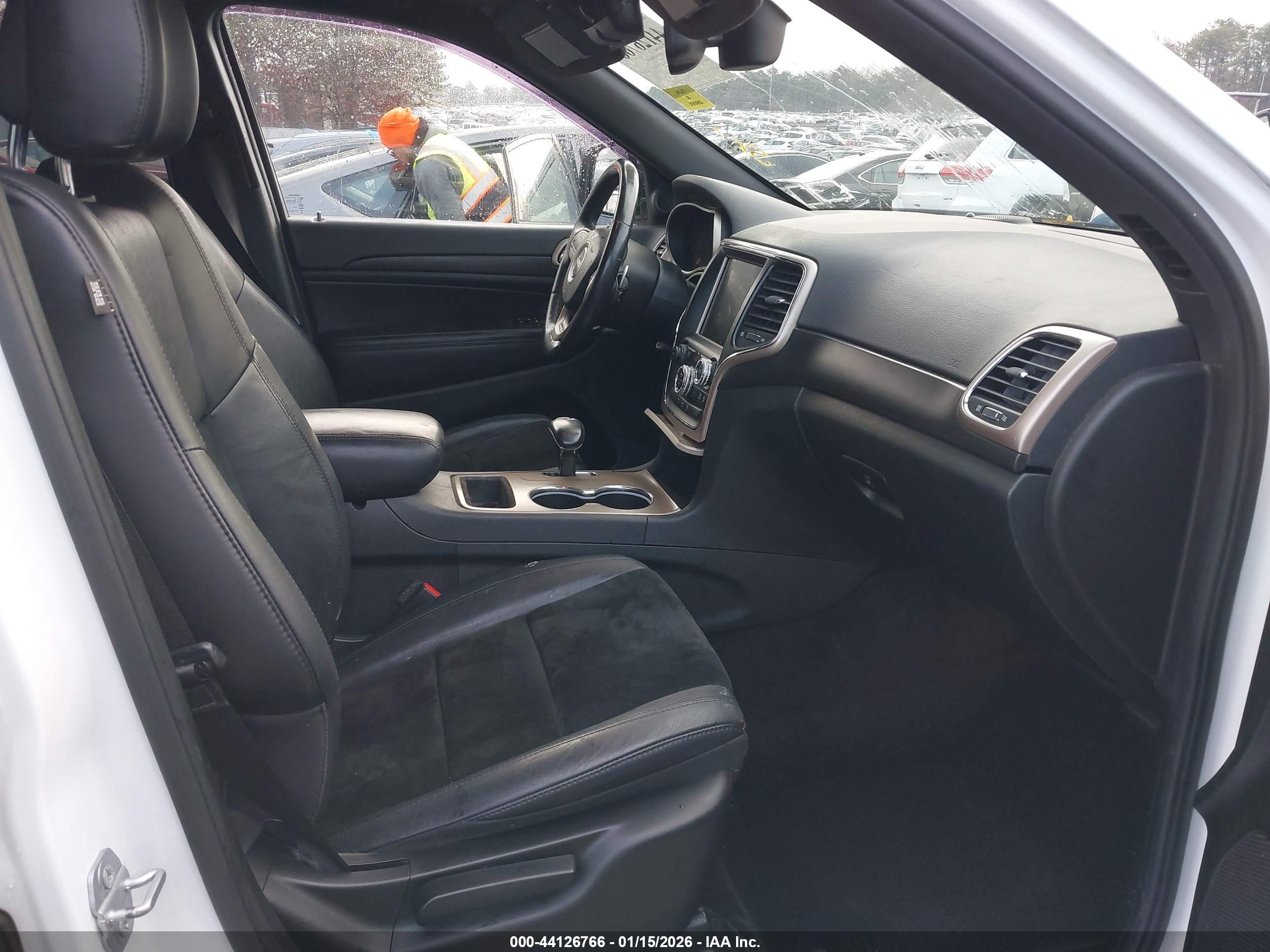 JEEP GRAND image 5