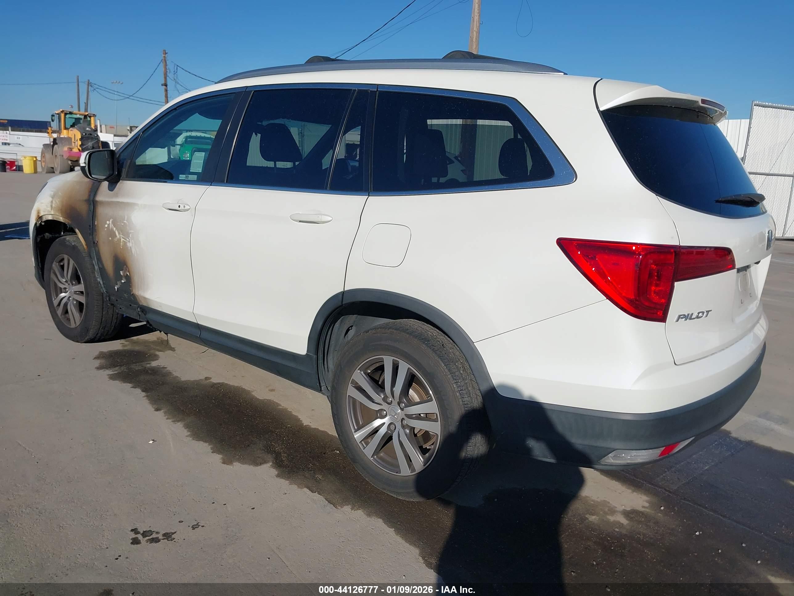 HONDA PILOT image 3