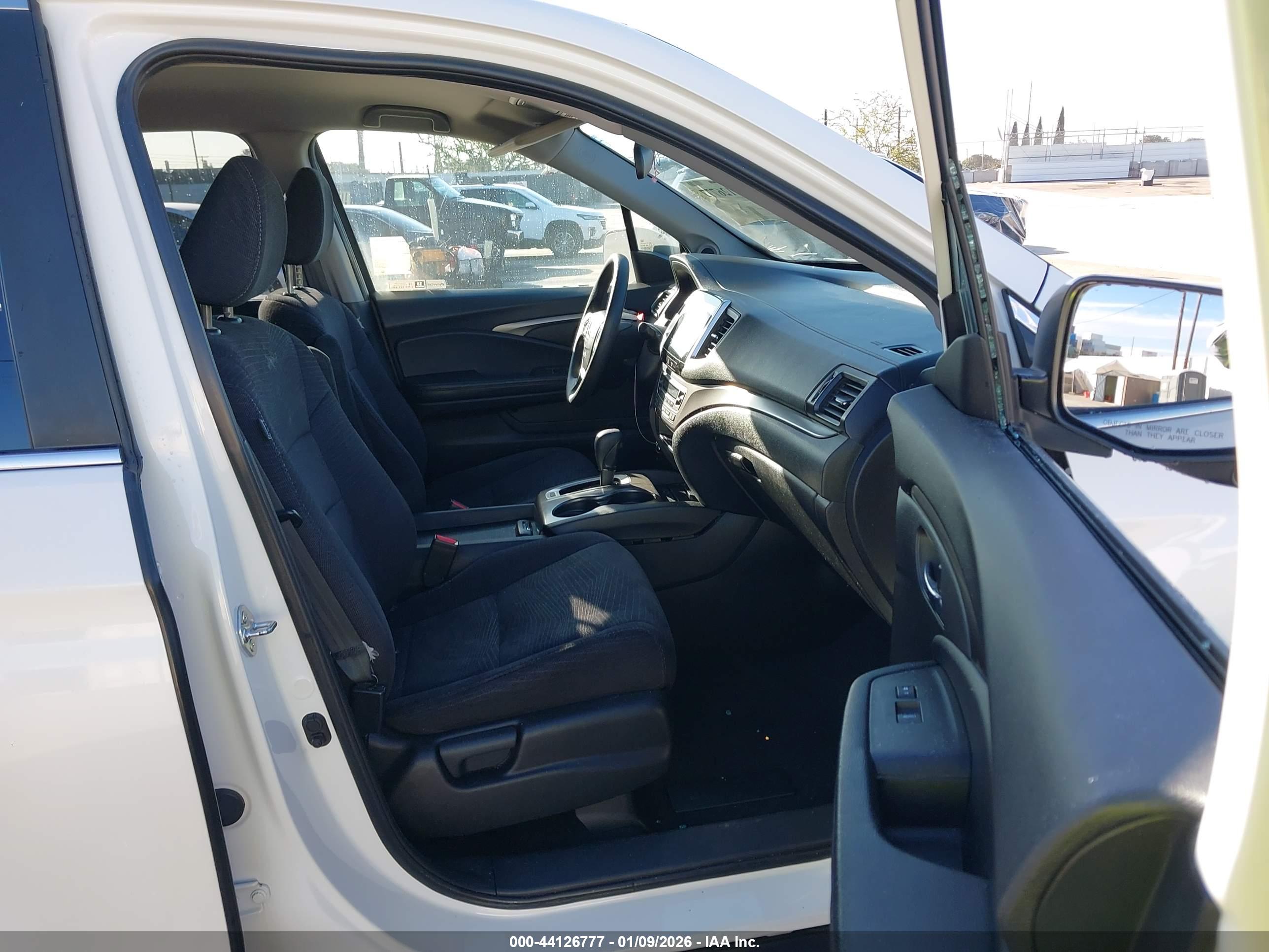 HONDA PILOT image 5