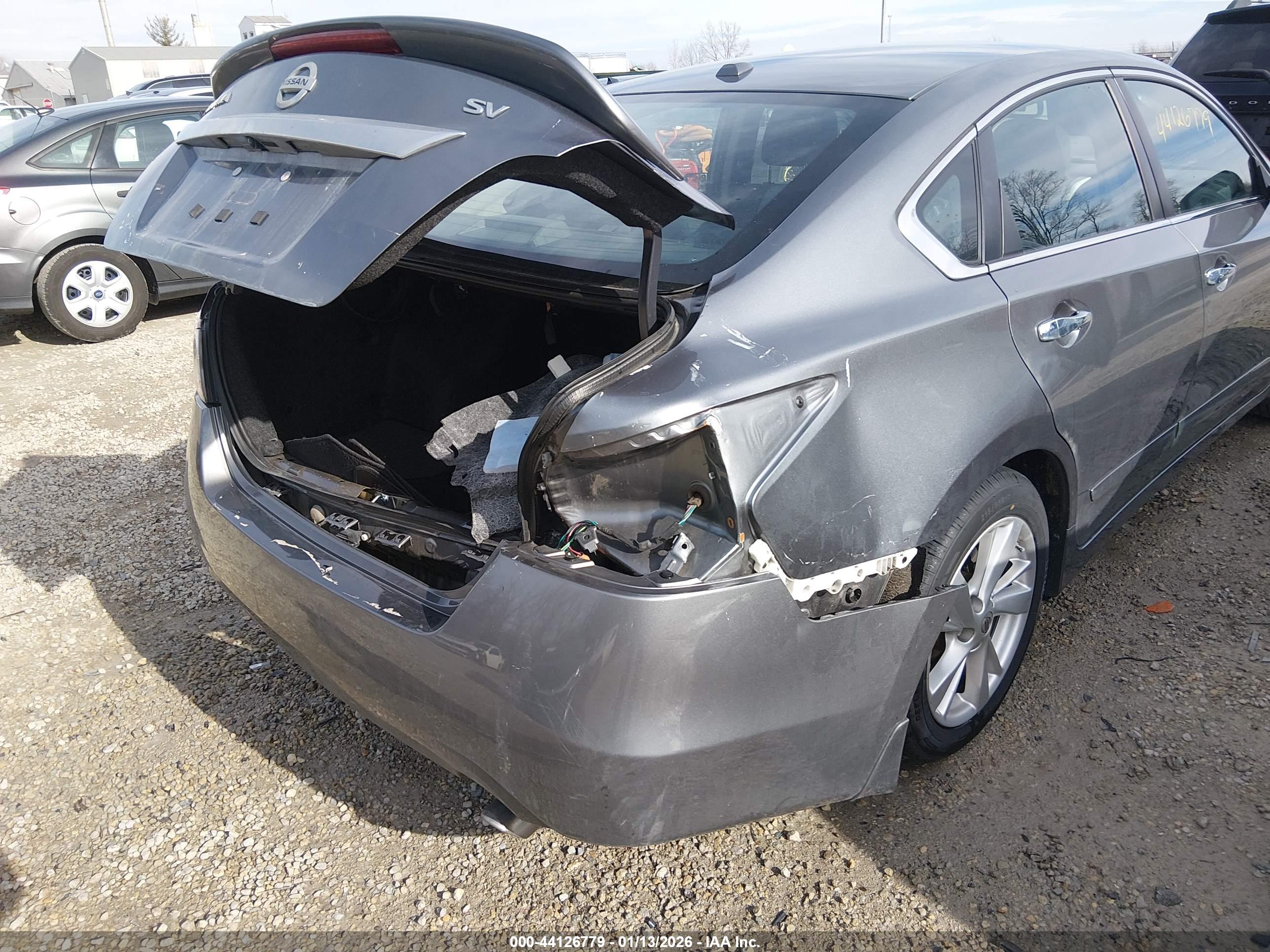 NISSAN ALTIMA image 6