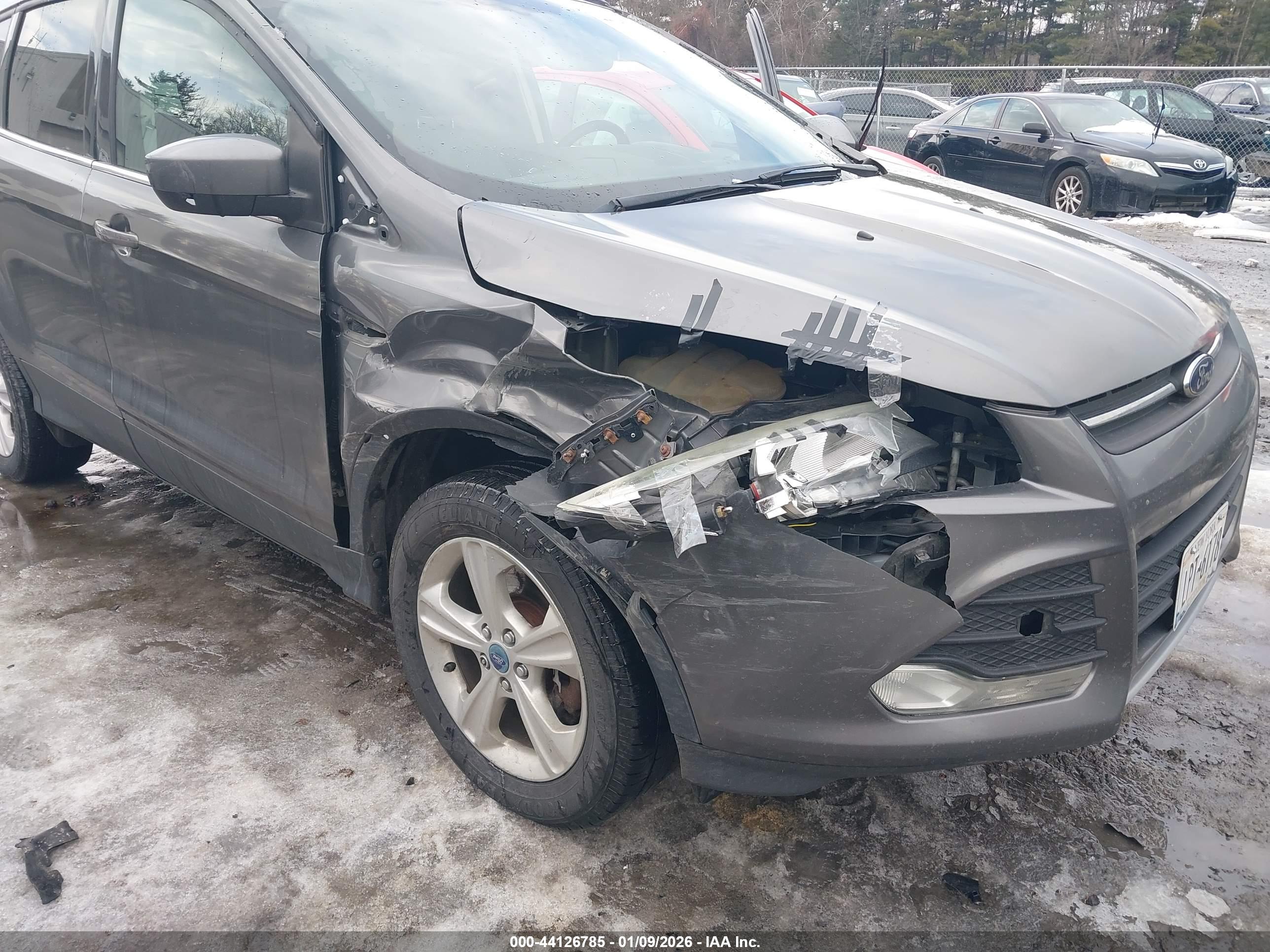 FORD ESCAPE image 6