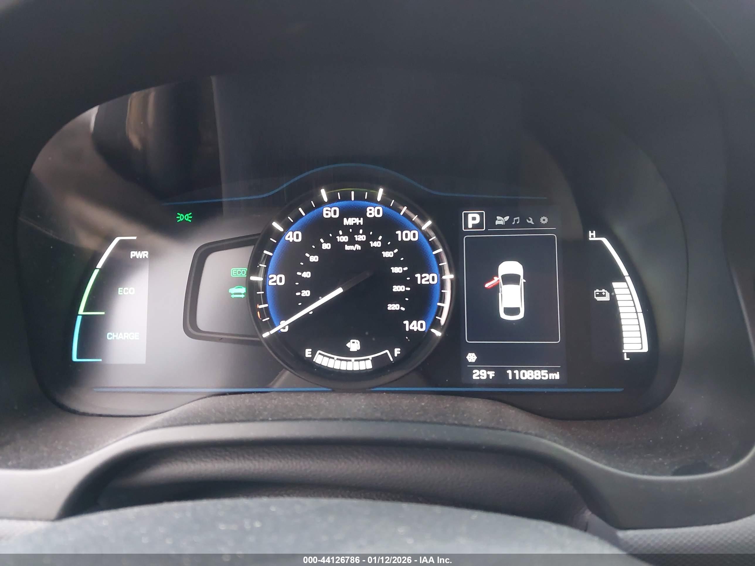 HYUNDAI IONIQ image 7