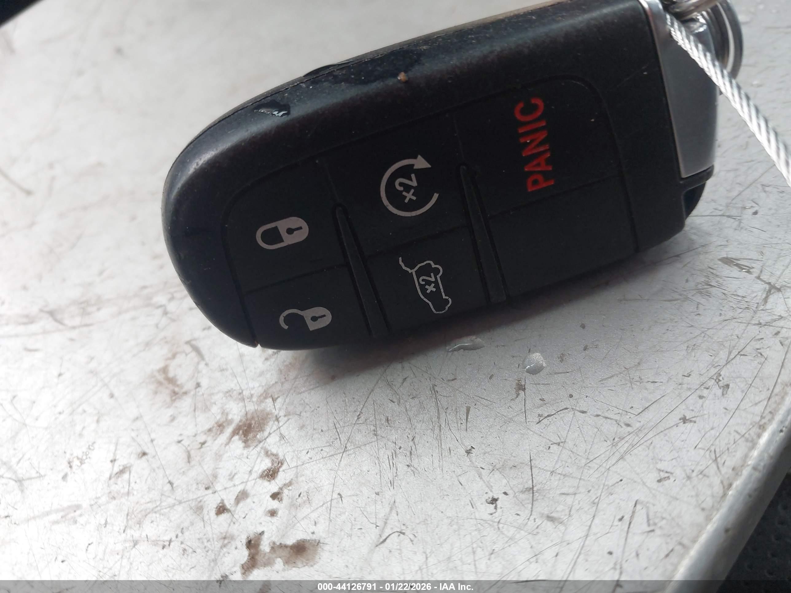 JEEP GRAND image 11