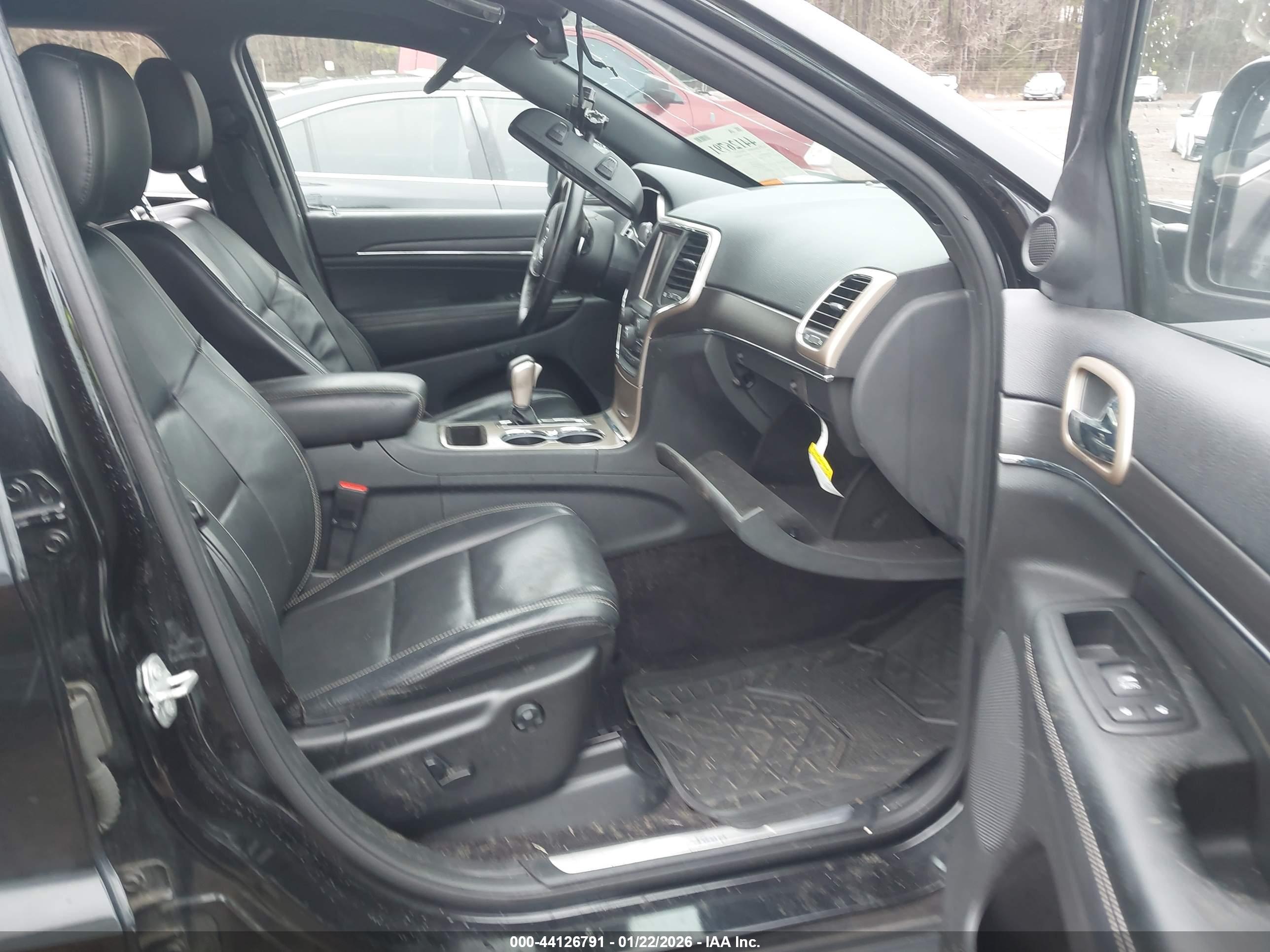JEEP GRAND image 5