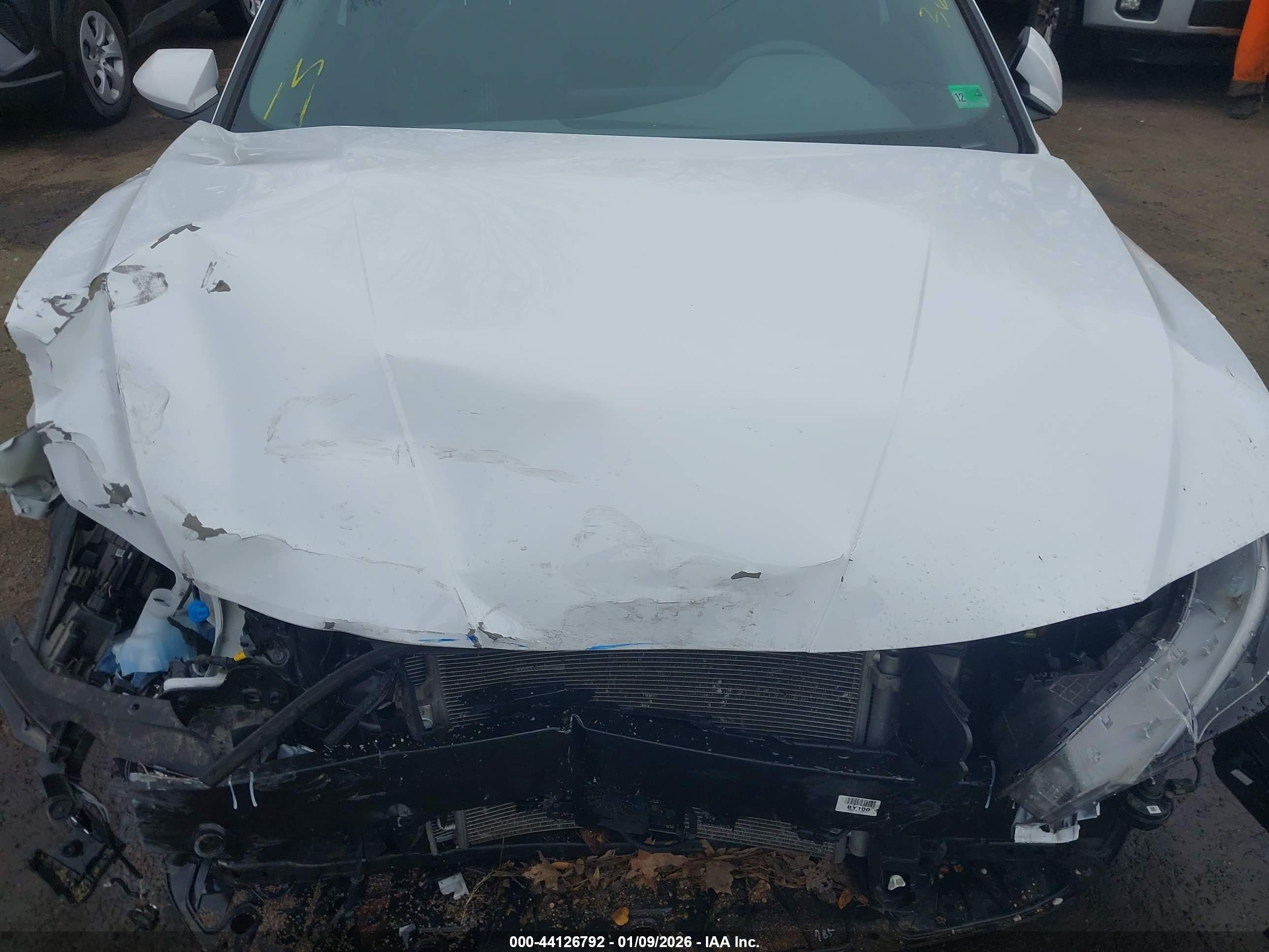 HYUNDAI ELANTRA image 10