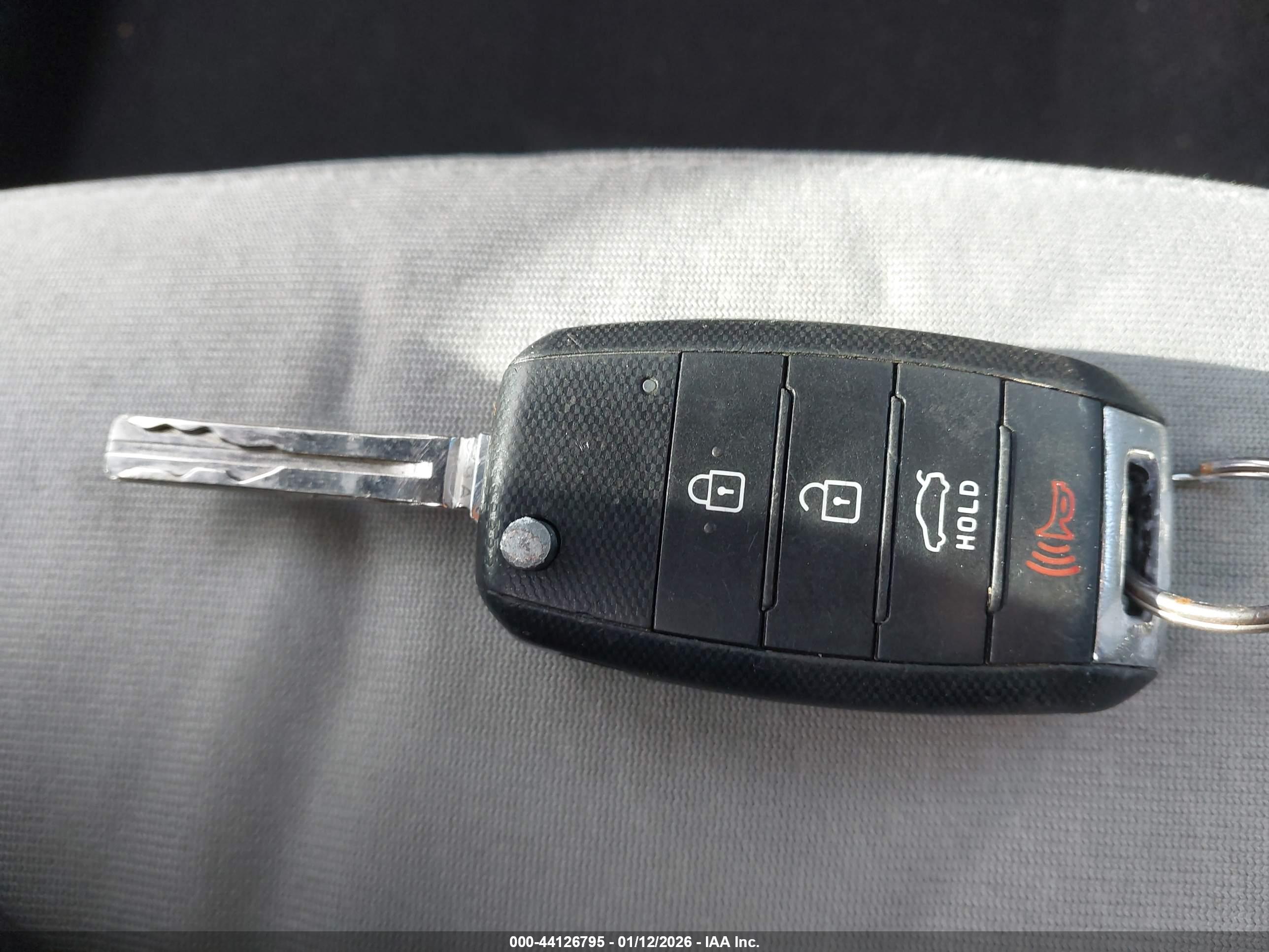 KIA OPTIMA image 11