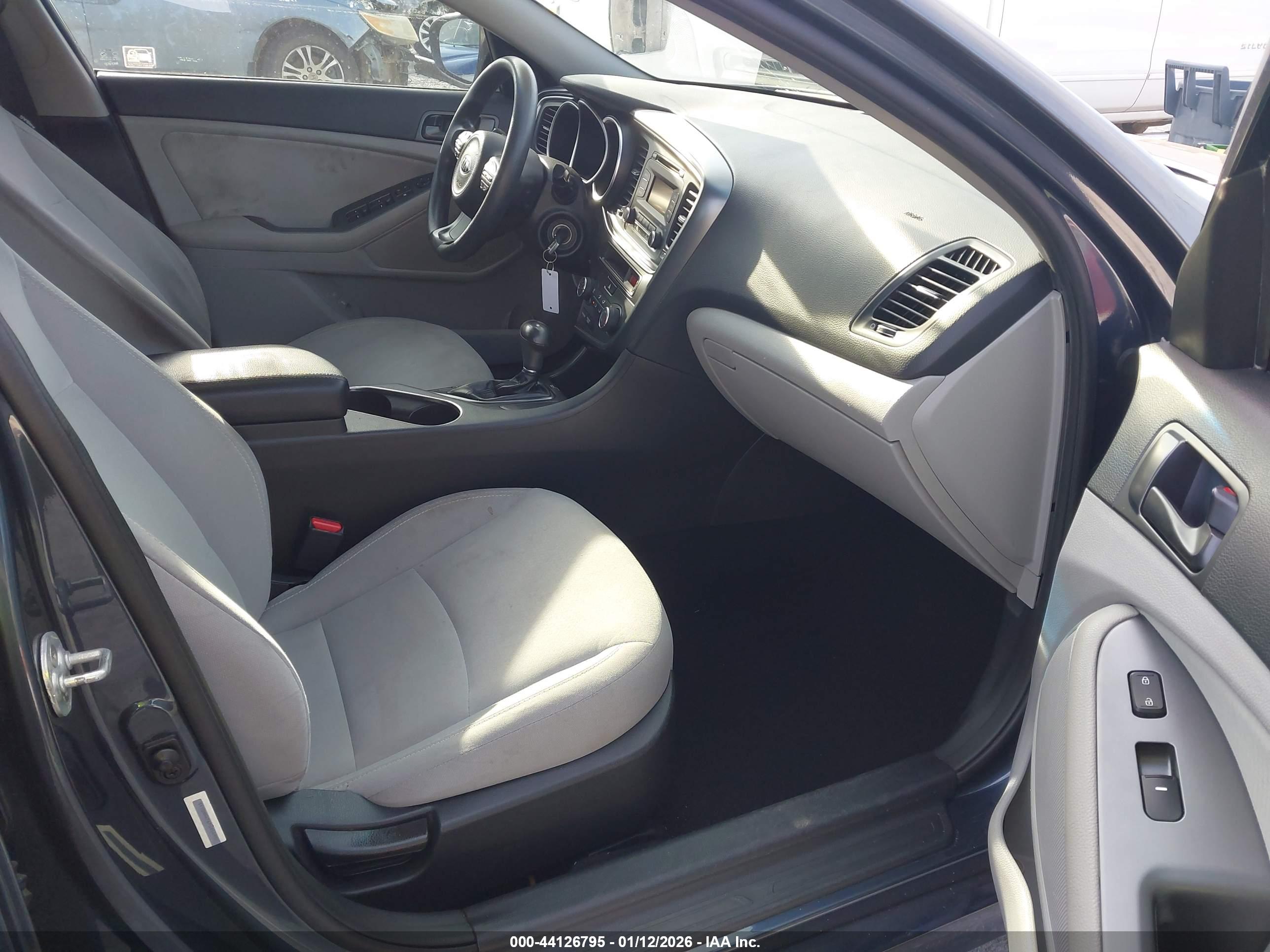 KIA OPTIMA image 5