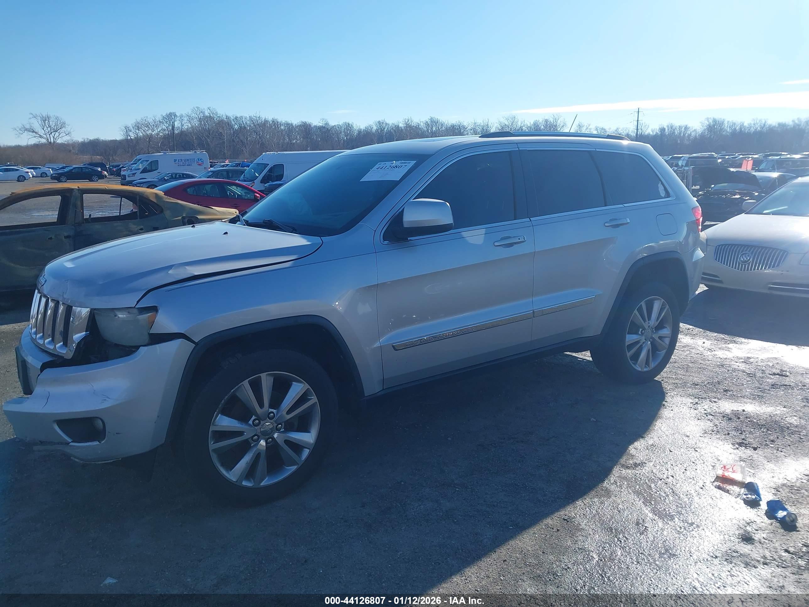JEEP GRAND image 2
