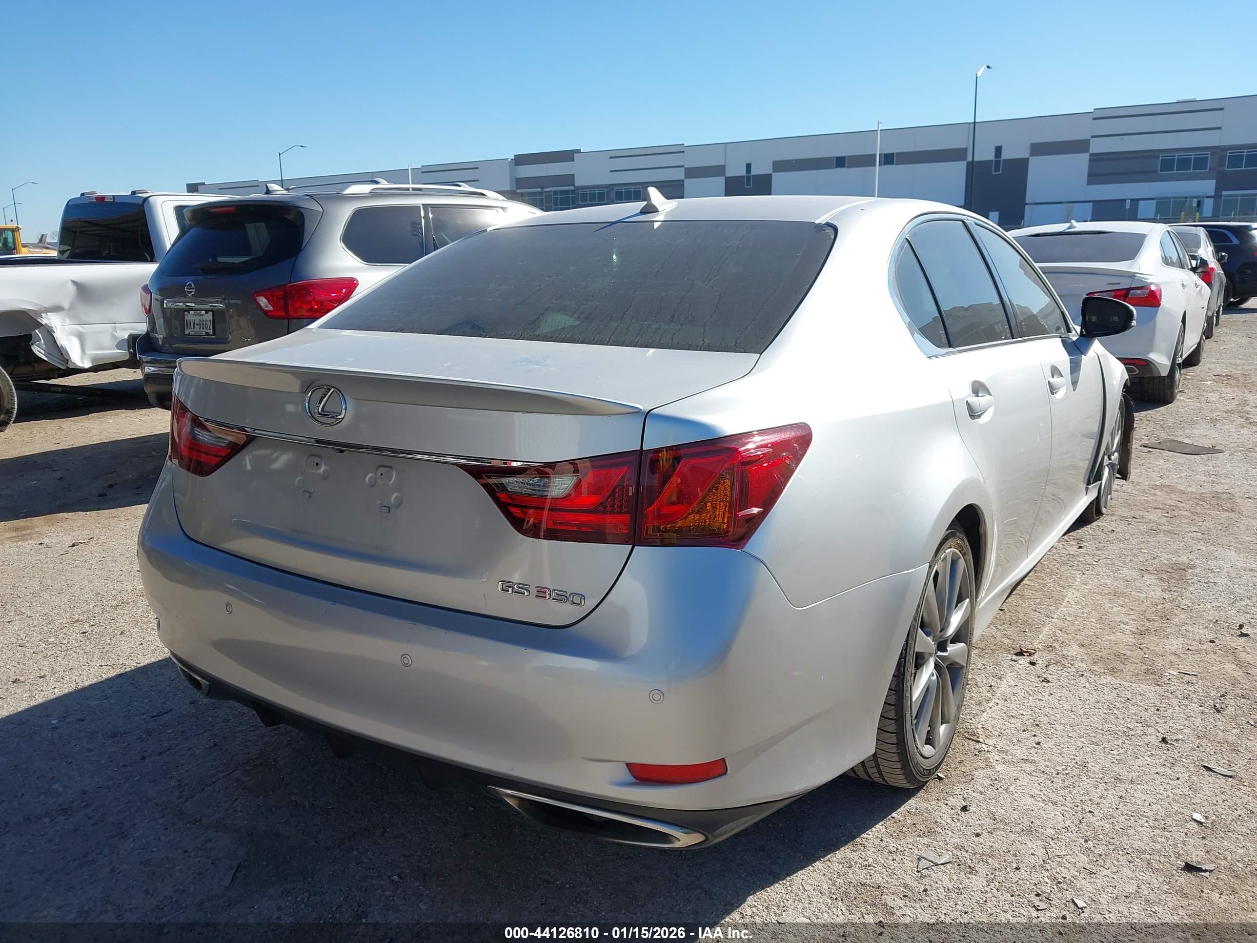 LEXUS GS image 4