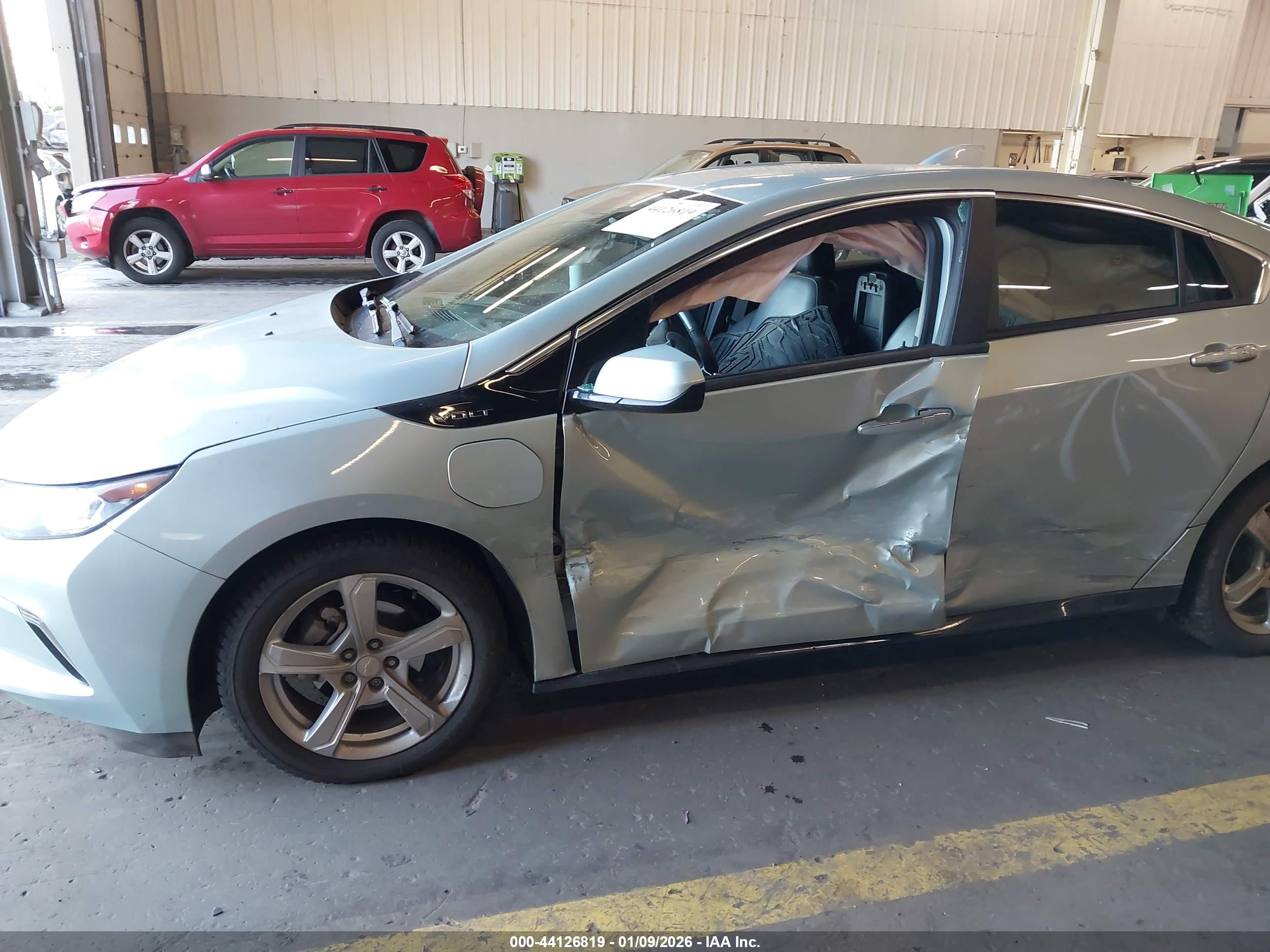 CHEVROLET VOLT image 6