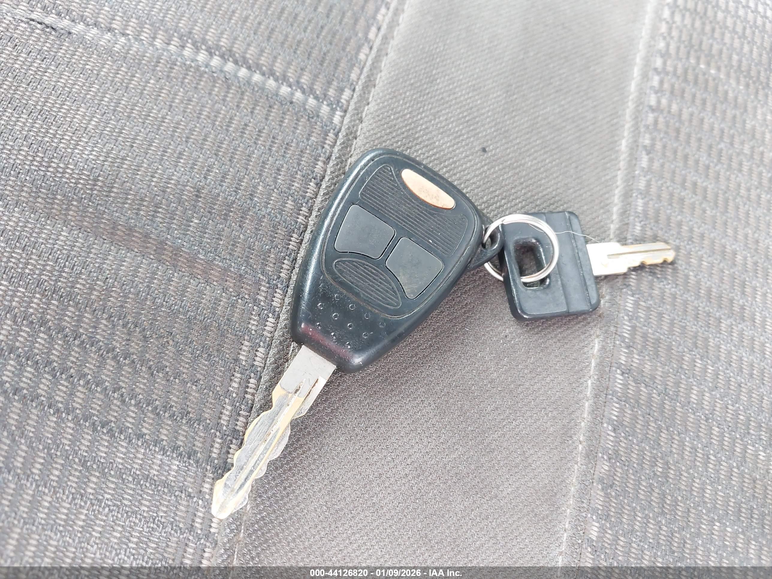 DODGE RAM image 11