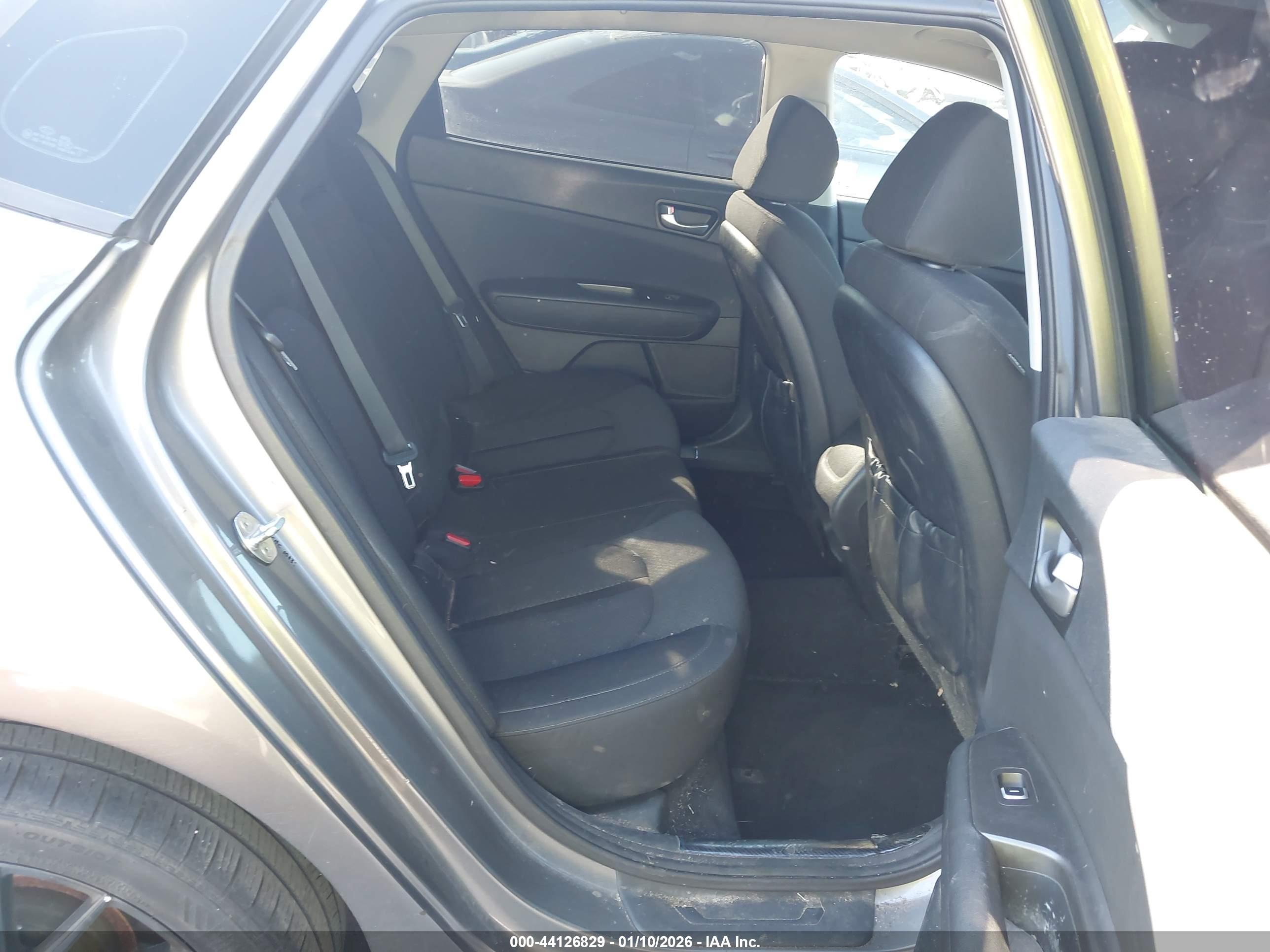 KIA OPTIMA image 8