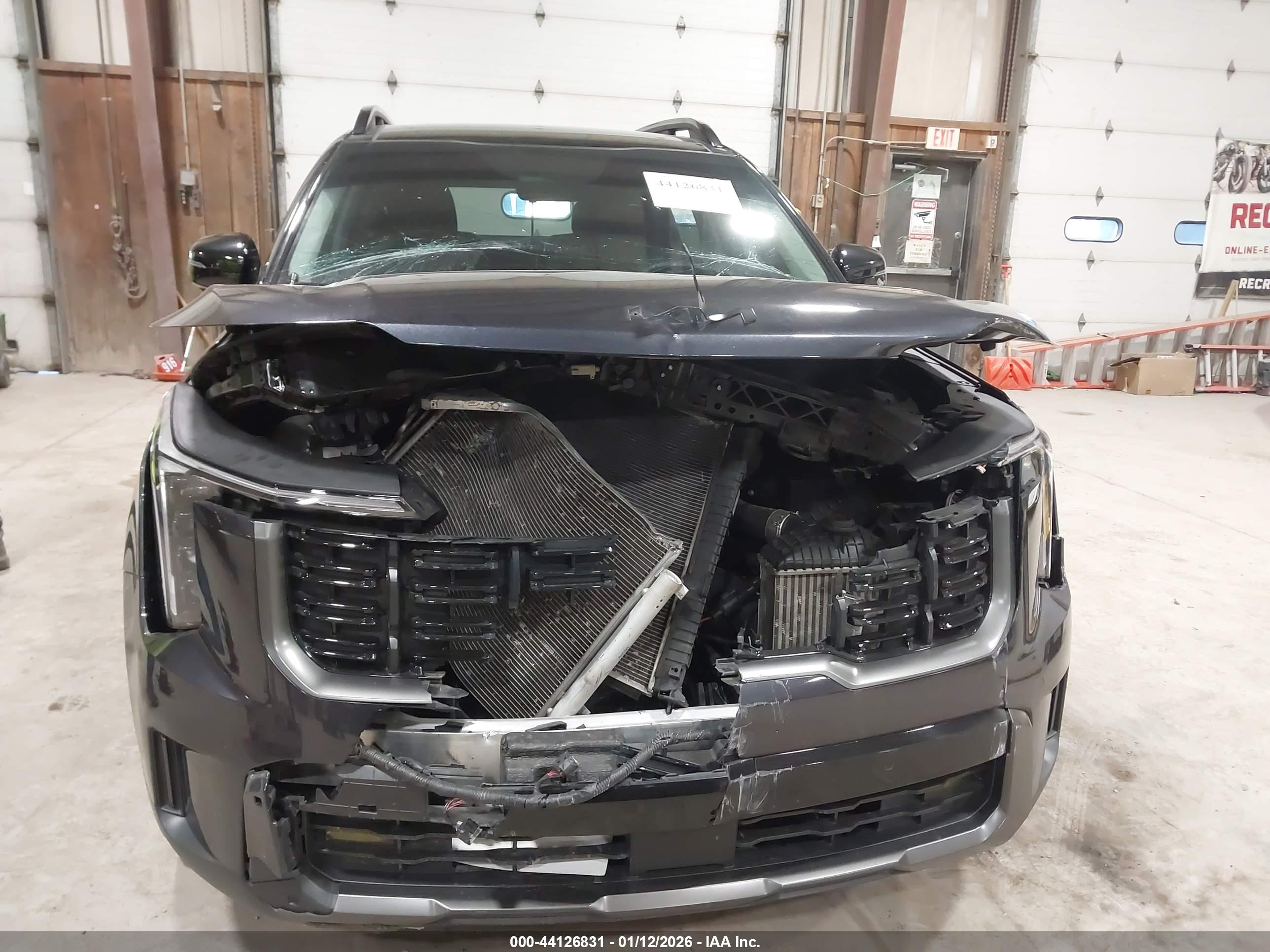 KIA SORENTO image 6
