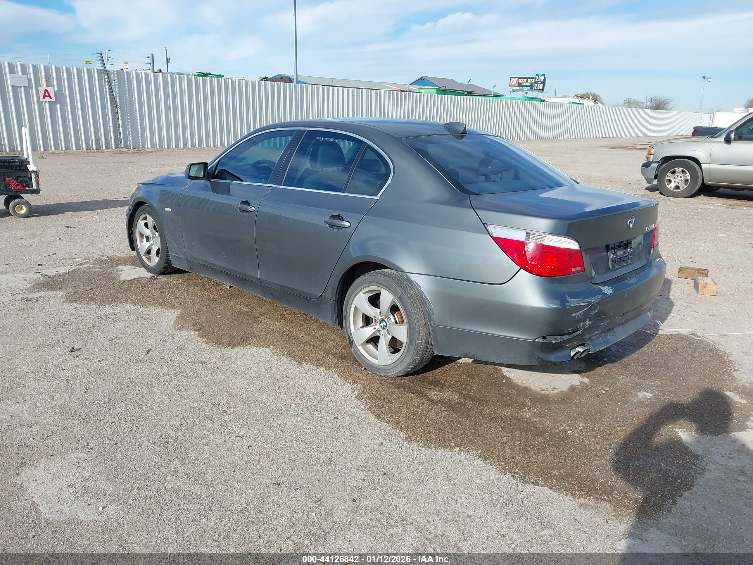 BMW 530I image 3