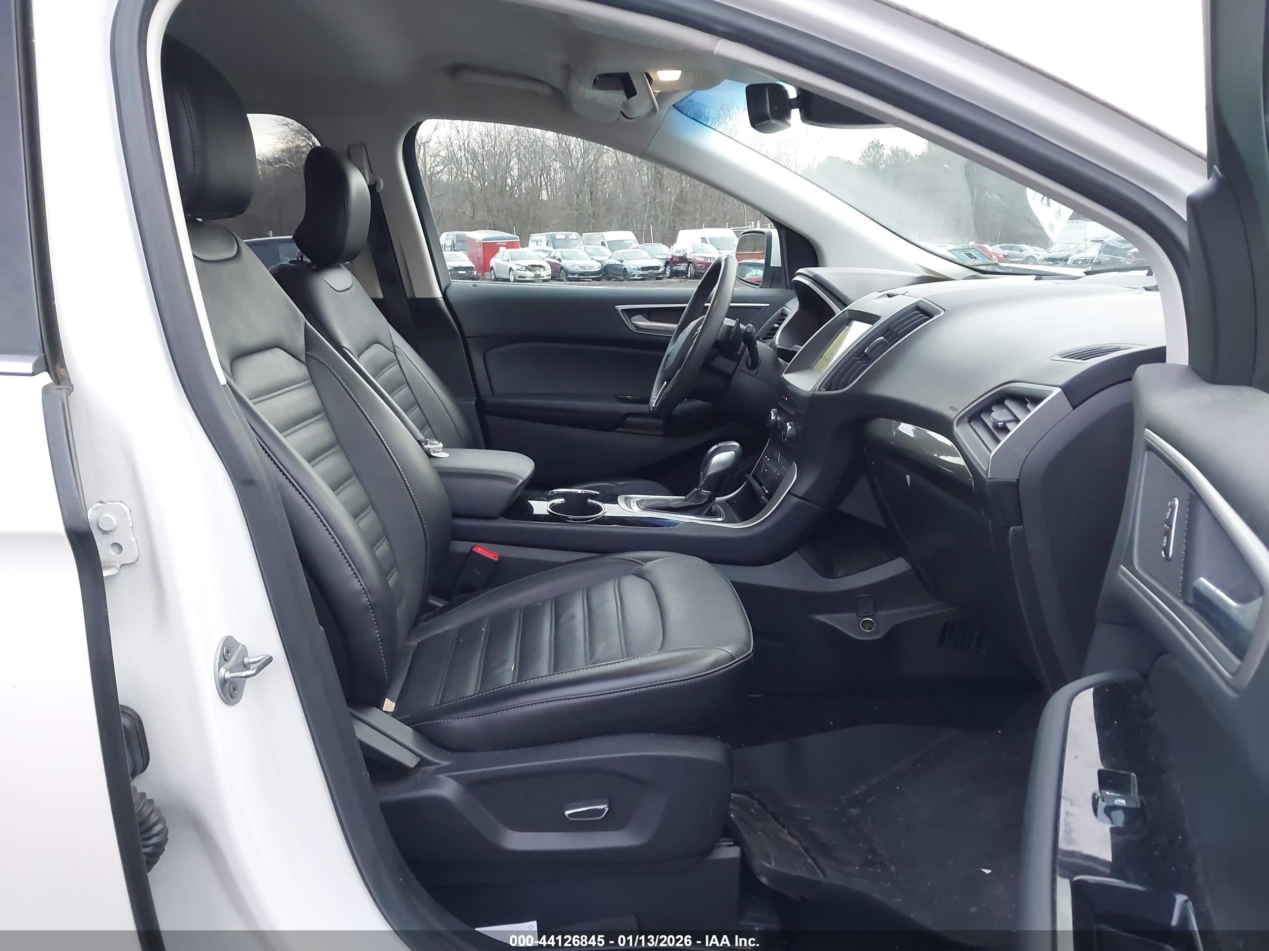 FORD EDGE image 5