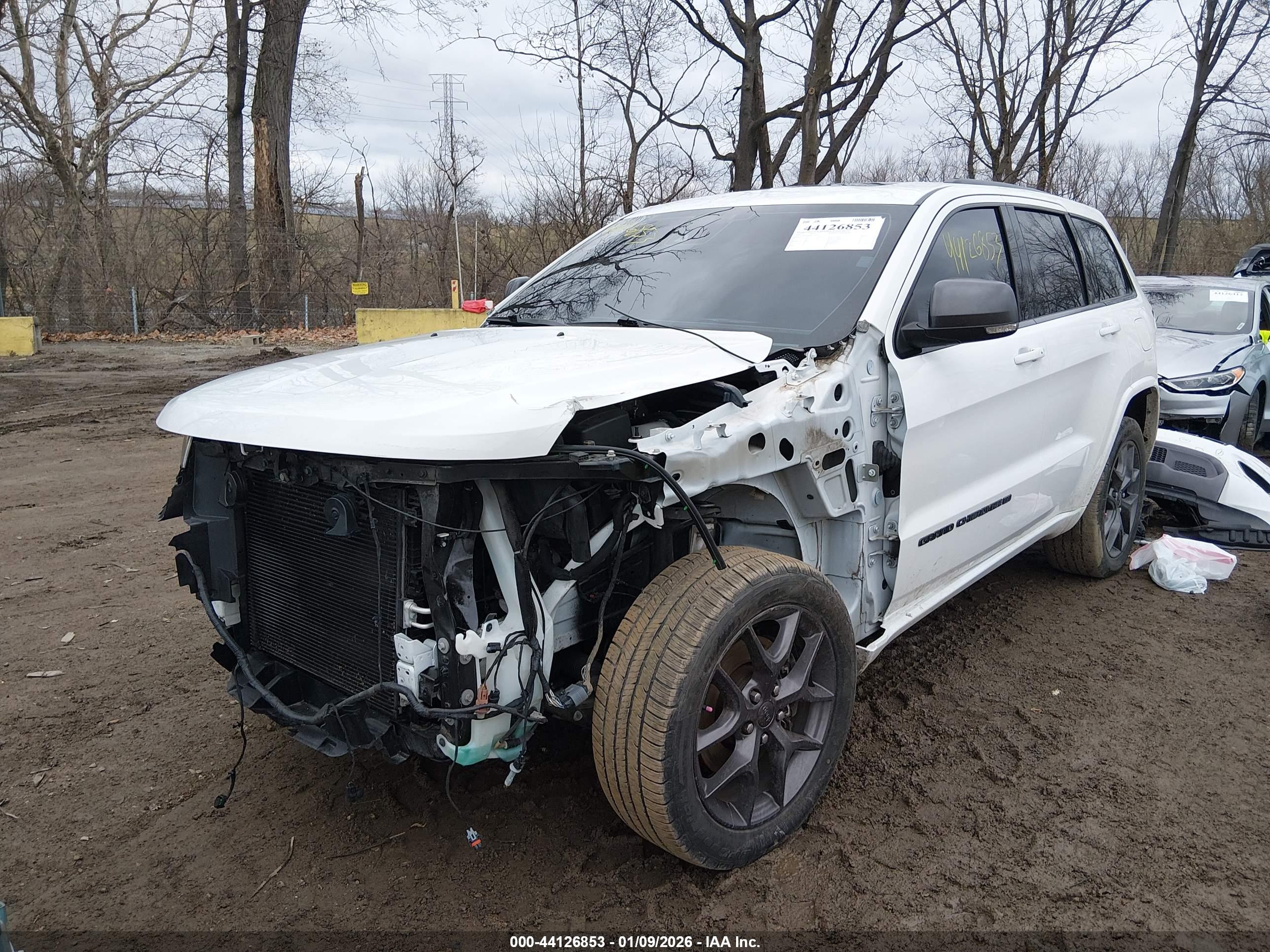 JEEP GRAND image 2