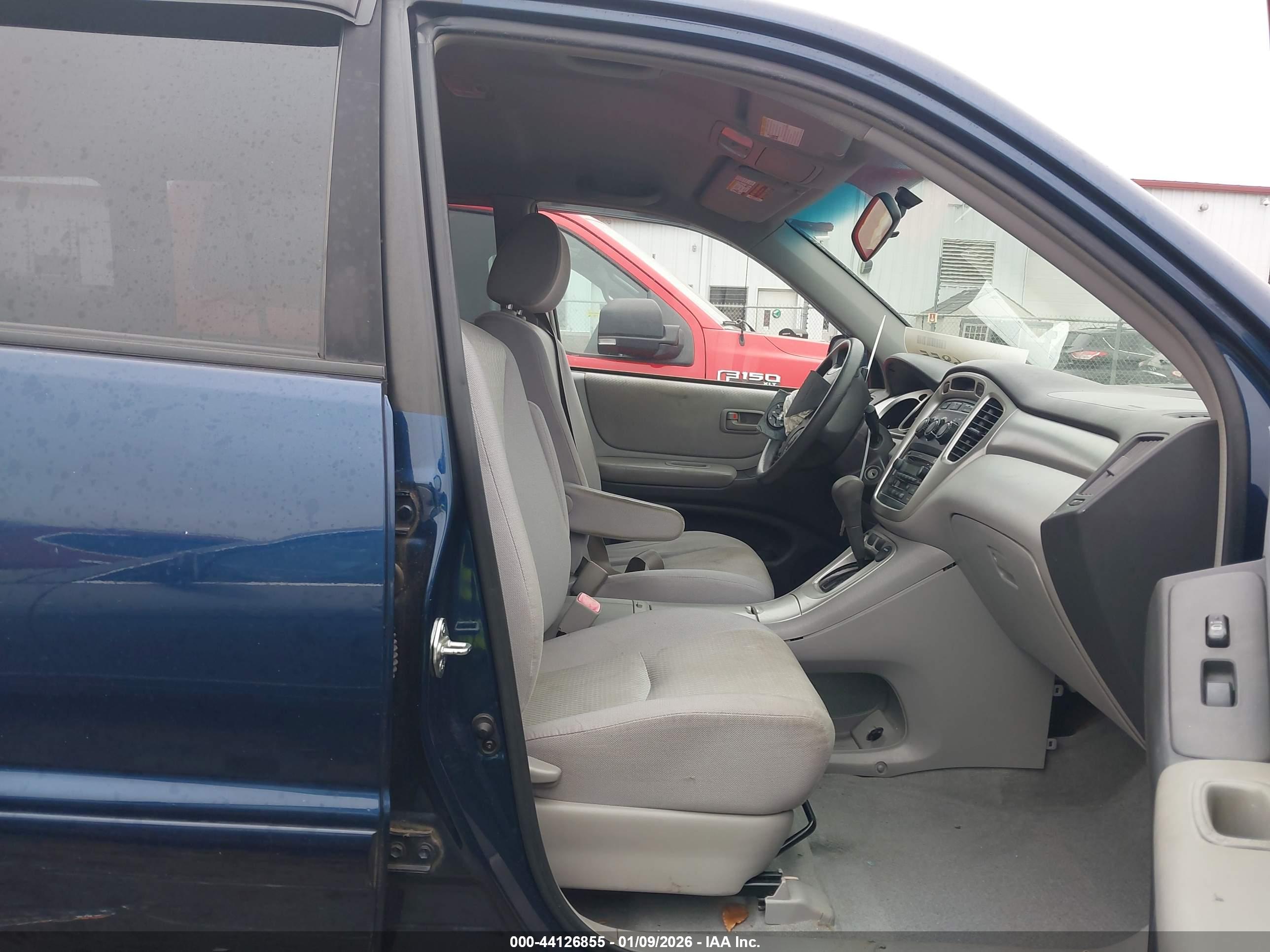 TOYOTA HIGHLANDER image 5