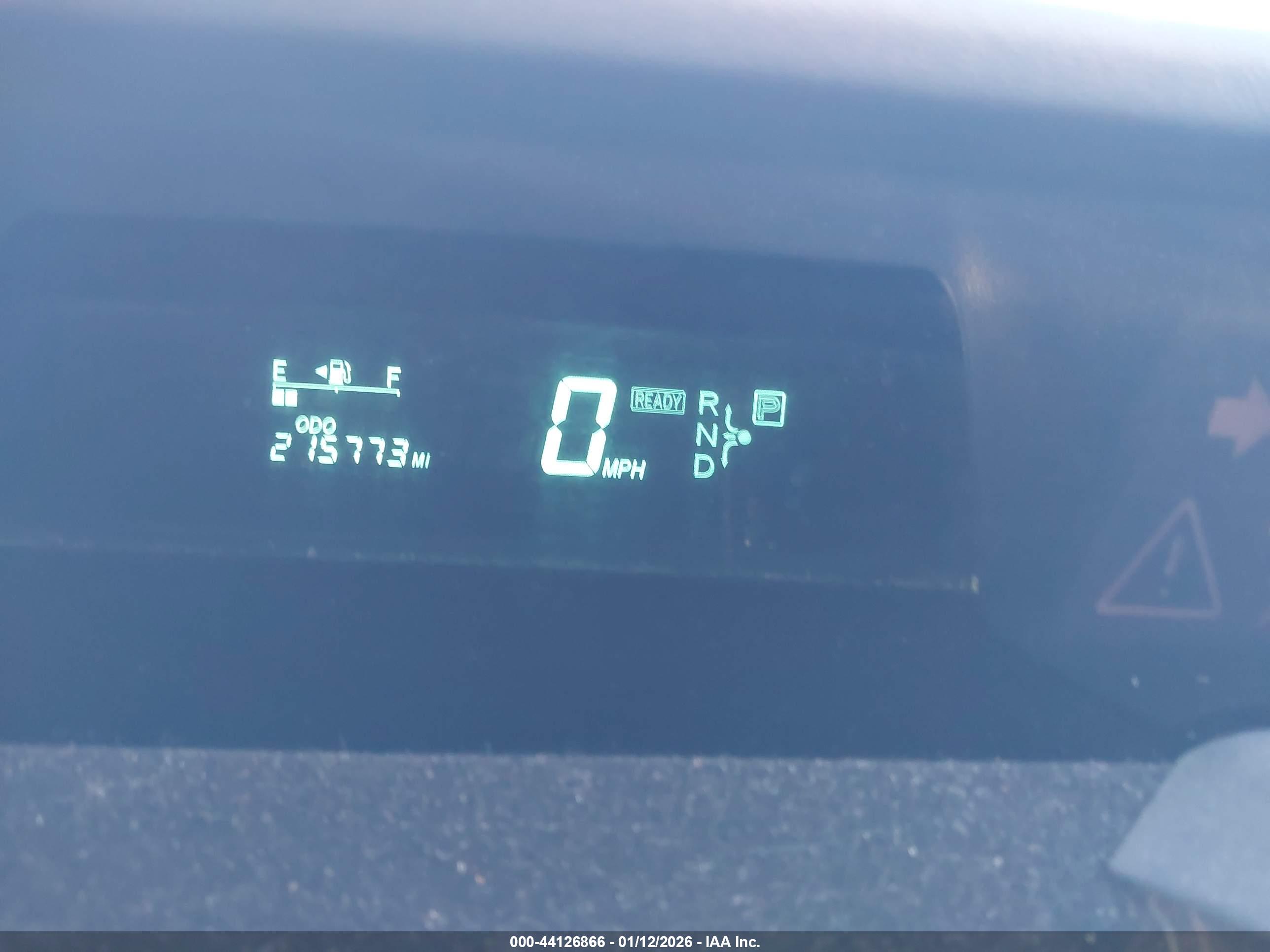 TOYOTA PRIUS image 7