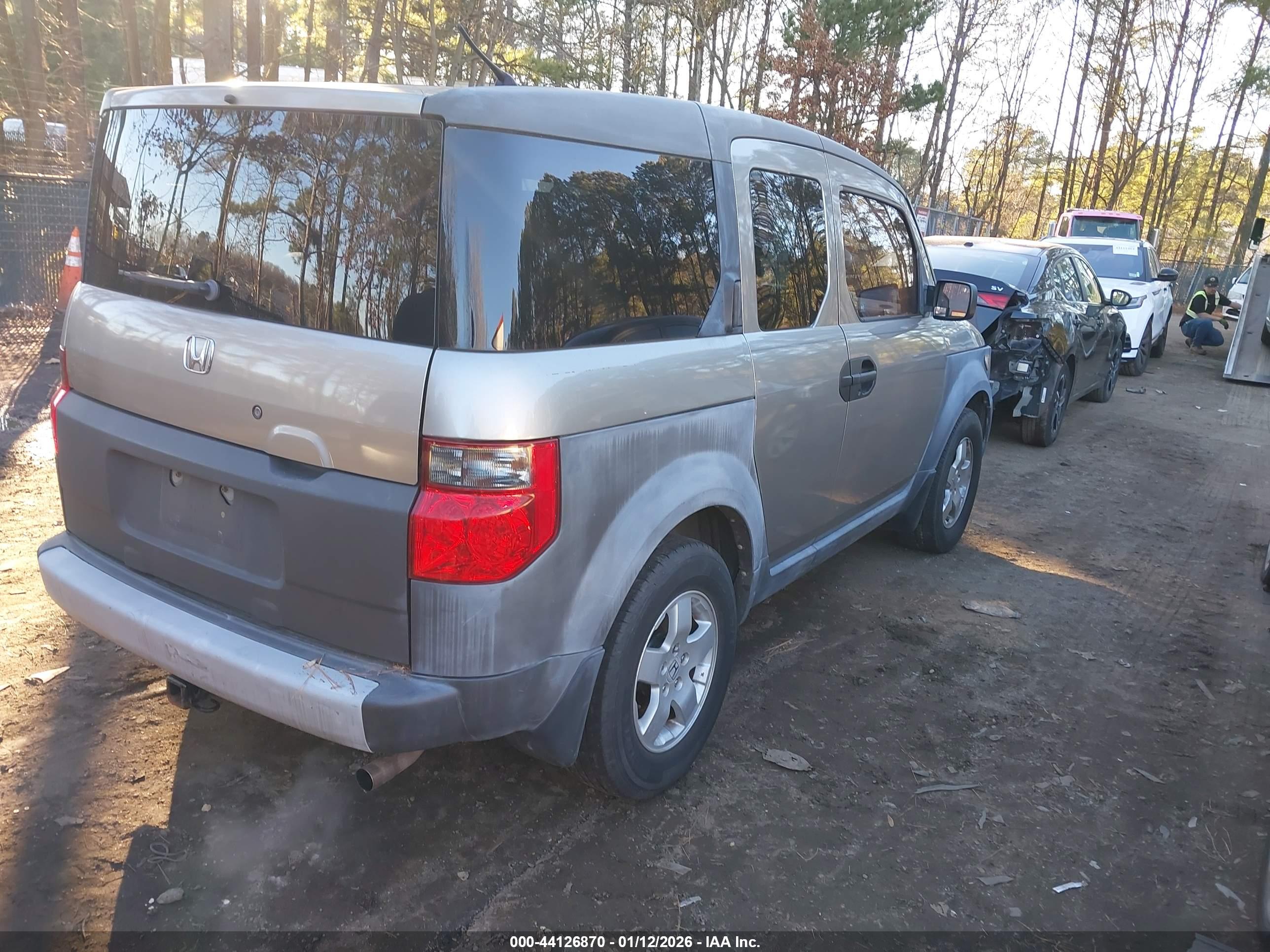 HONDA ELEMENT image 4