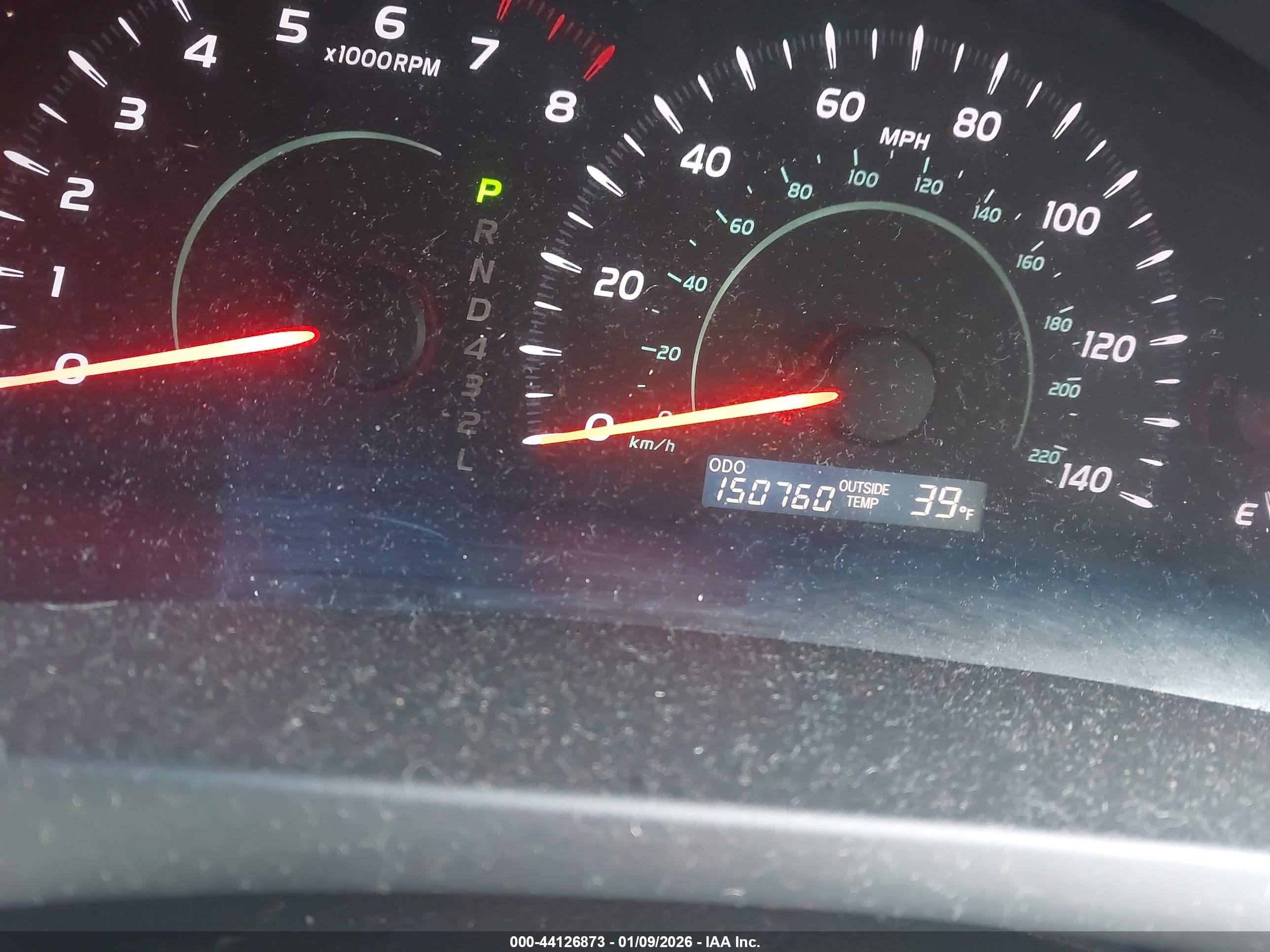TOYOTA CAMRY image 7