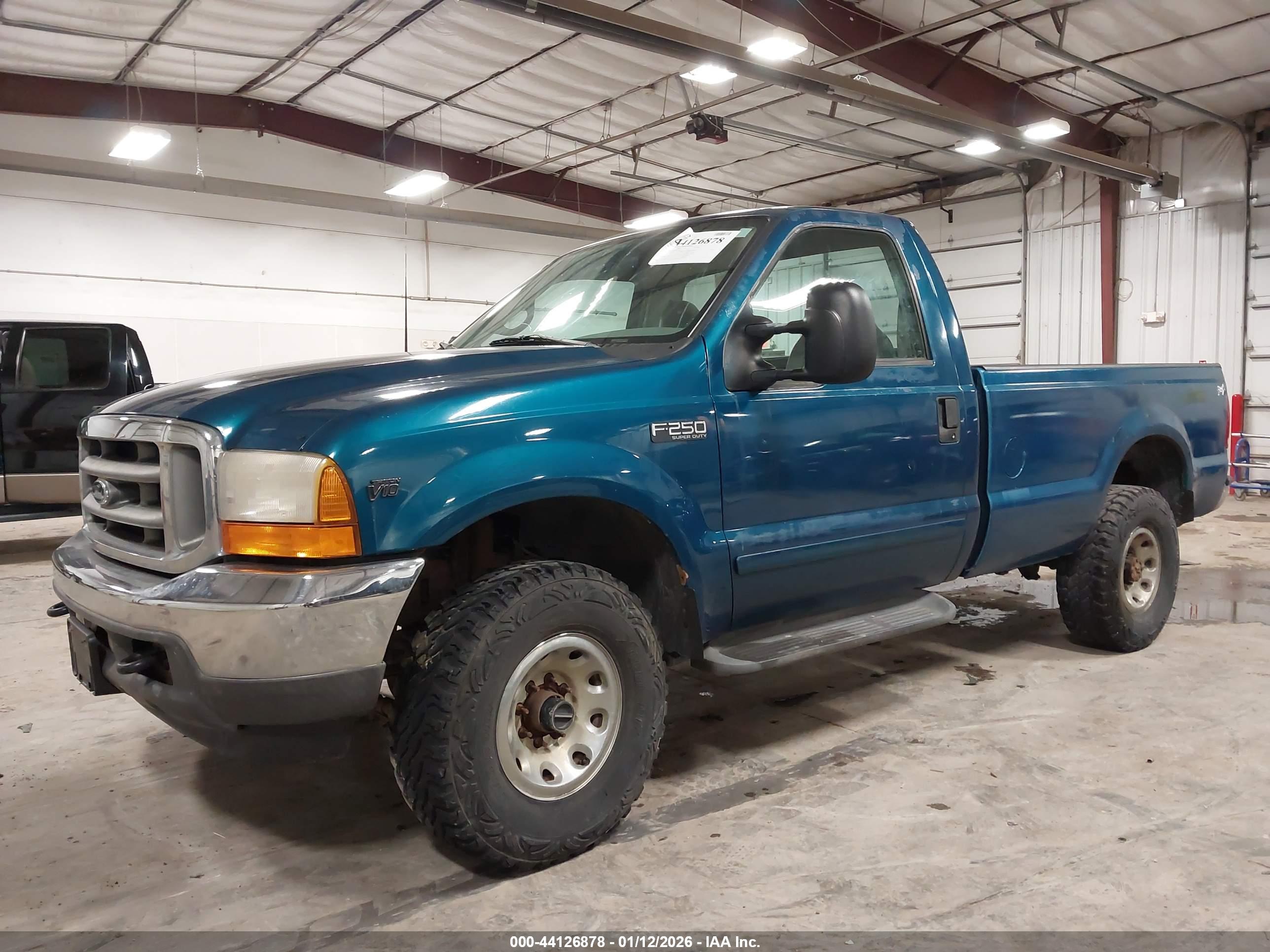 FORD F-250 image 2