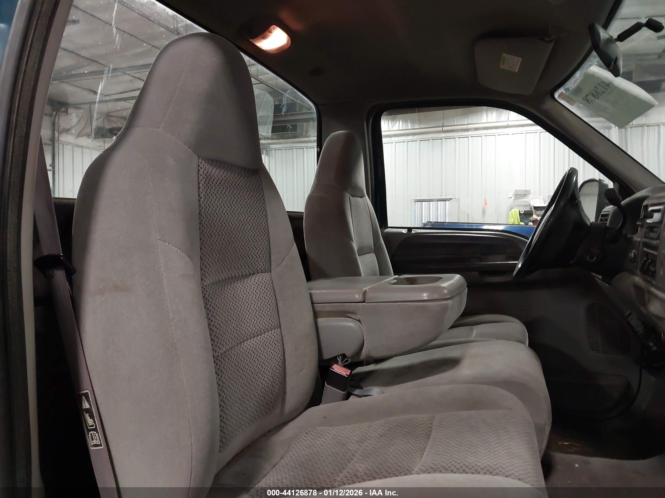 FORD F-250 image 7