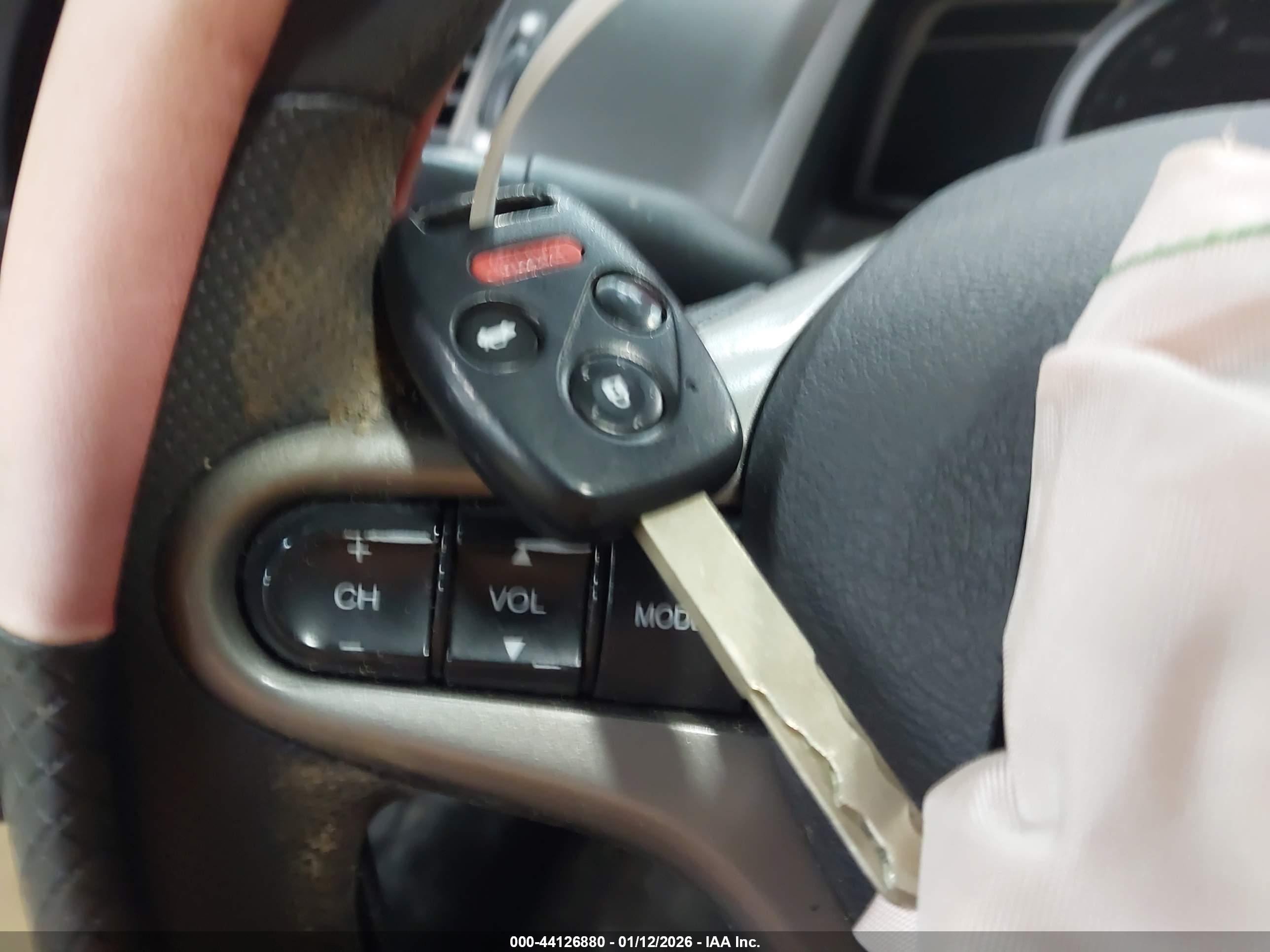 HONDA CIVIC image 11