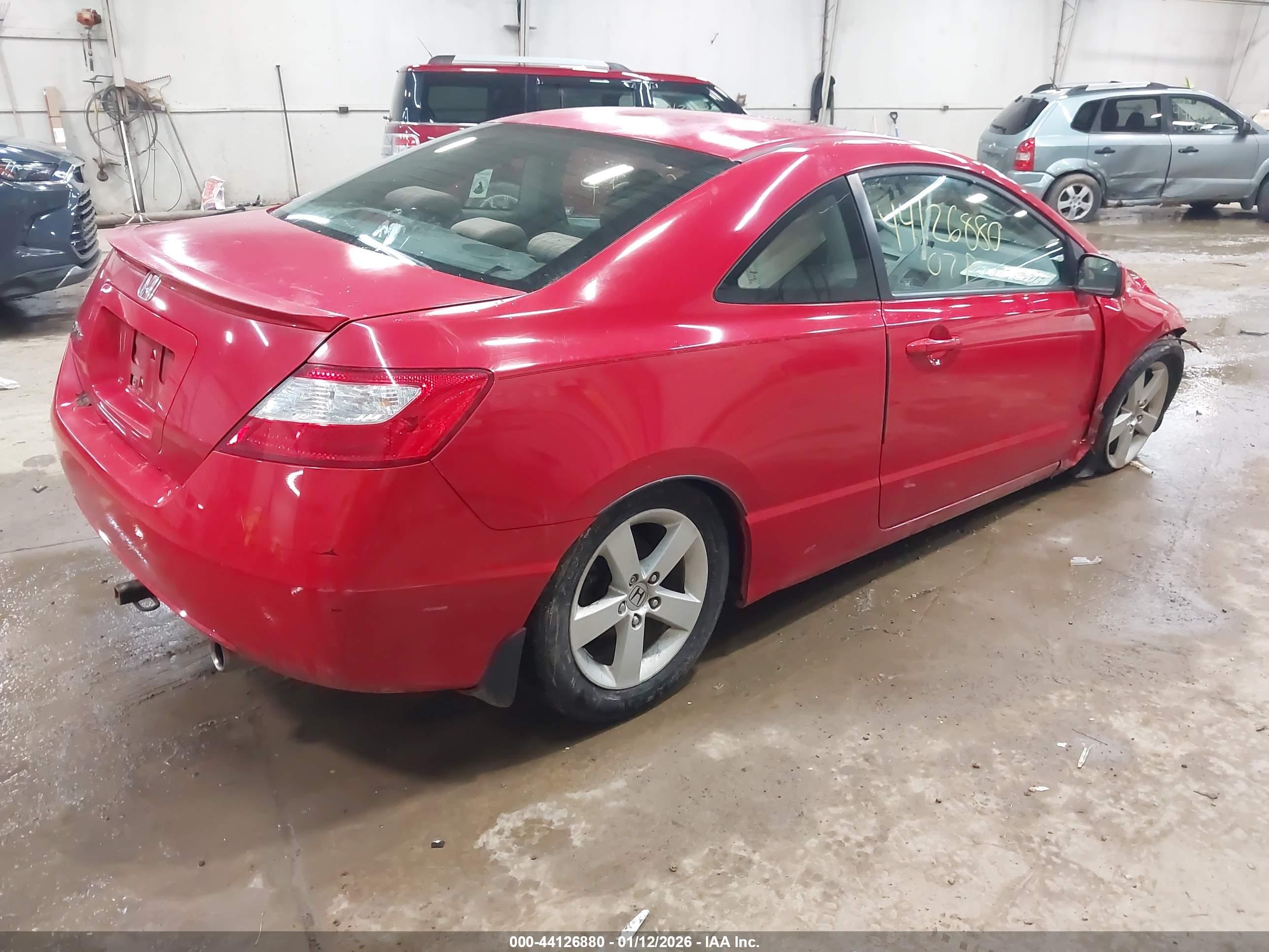 HONDA CIVIC image 4