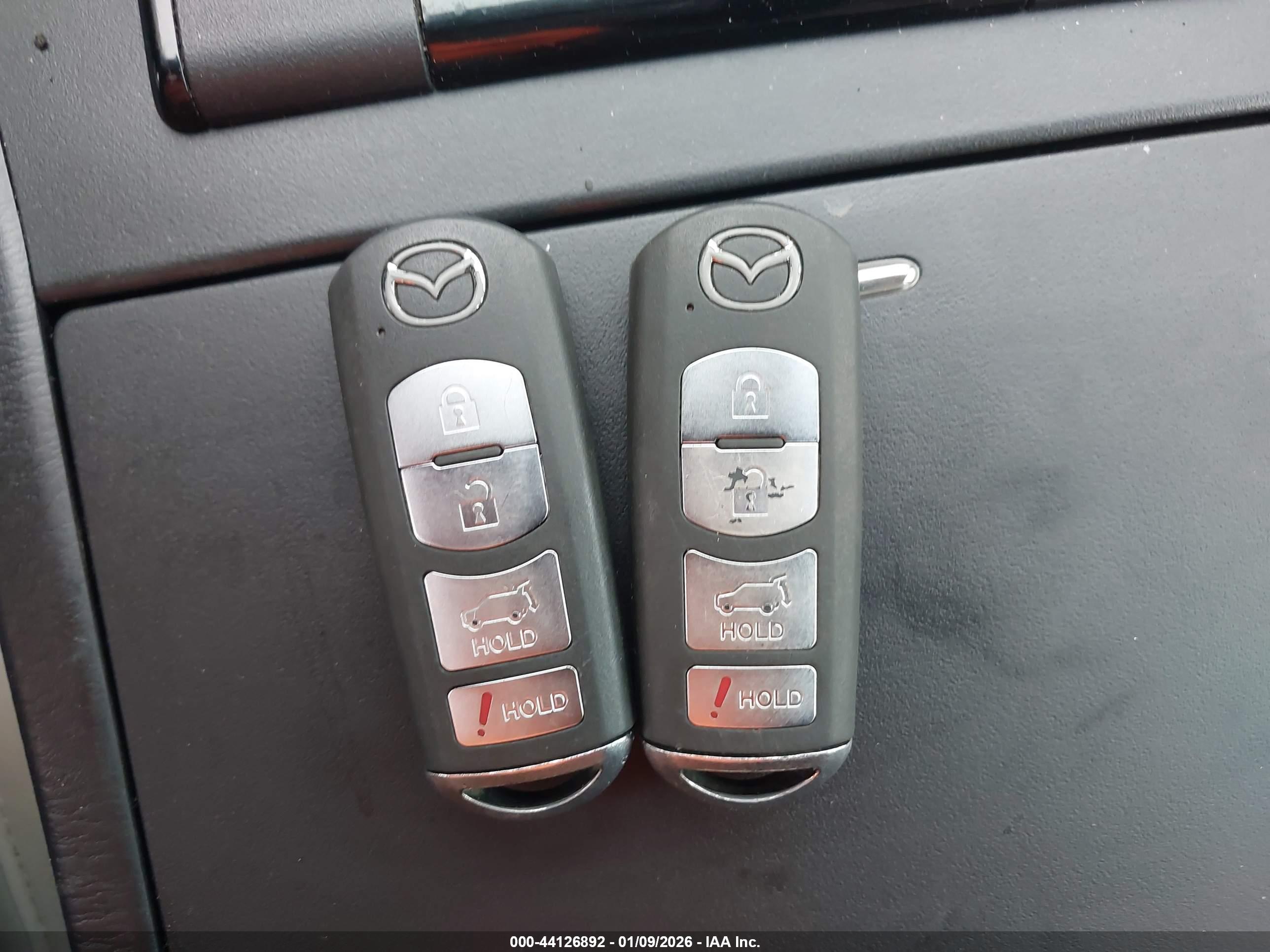MAZDA CX-9 image 11